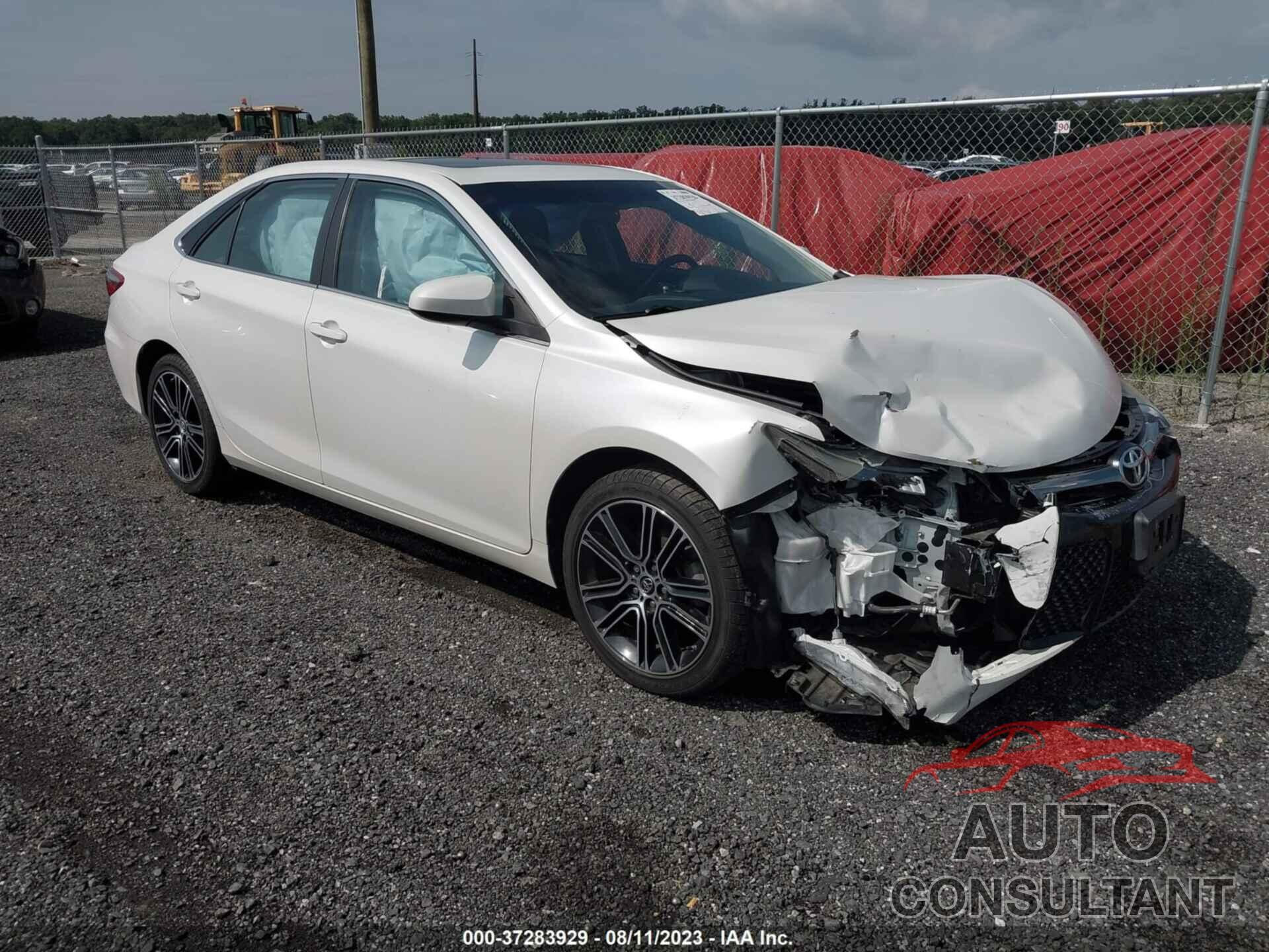 TOYOTA CAMRY 2016 - 4T1BF1FK4GU535613
