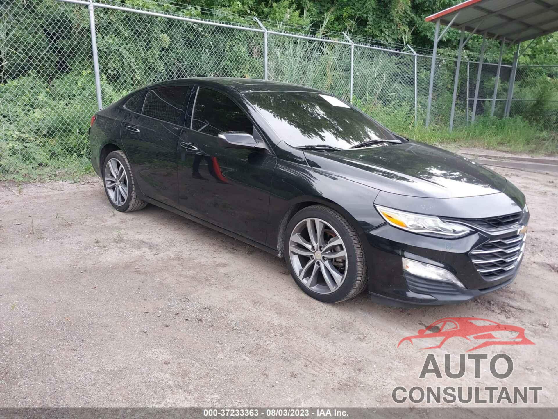 CHEVROLET MALIBU 2020 - 1G1ZE5SX2LF008093