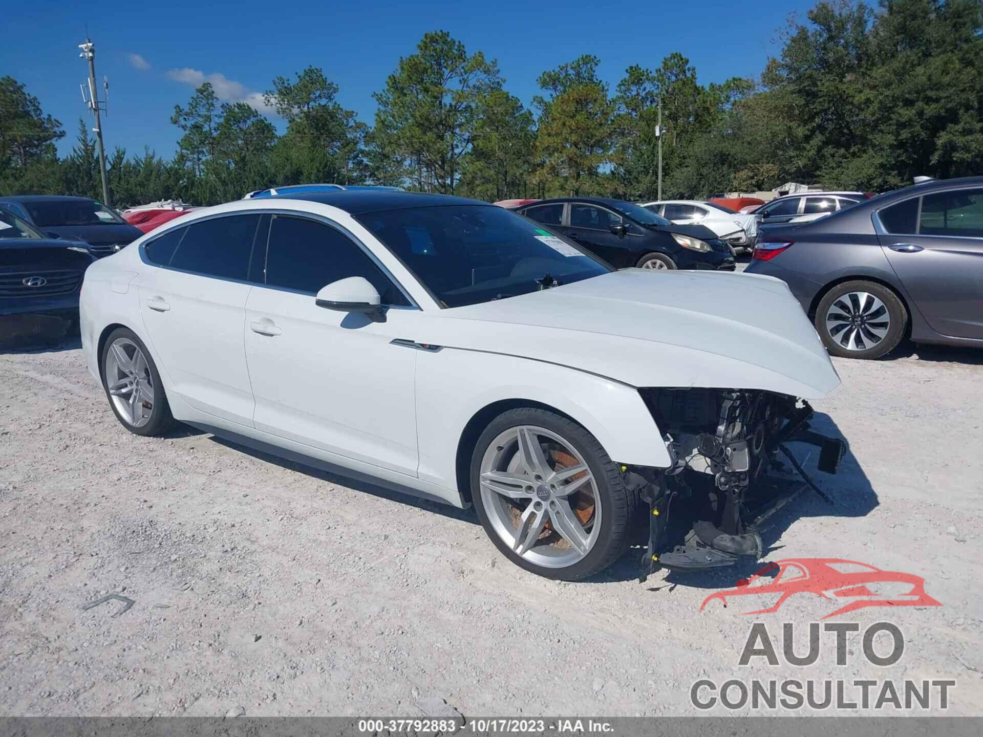 AUDI A5 2019 - WAUENCF56KA034434