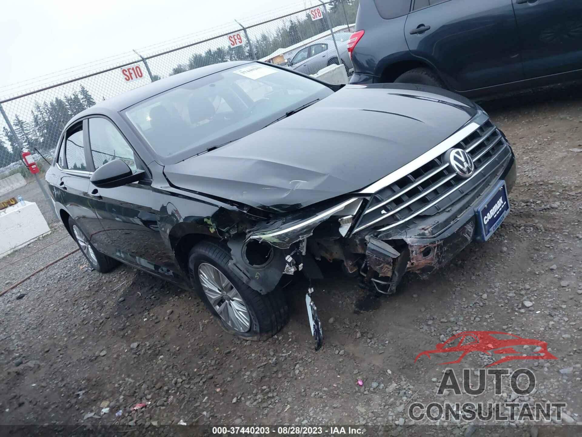 VOLKSWAGEN JETTA 2019 - 3VWC57BU9KM195309