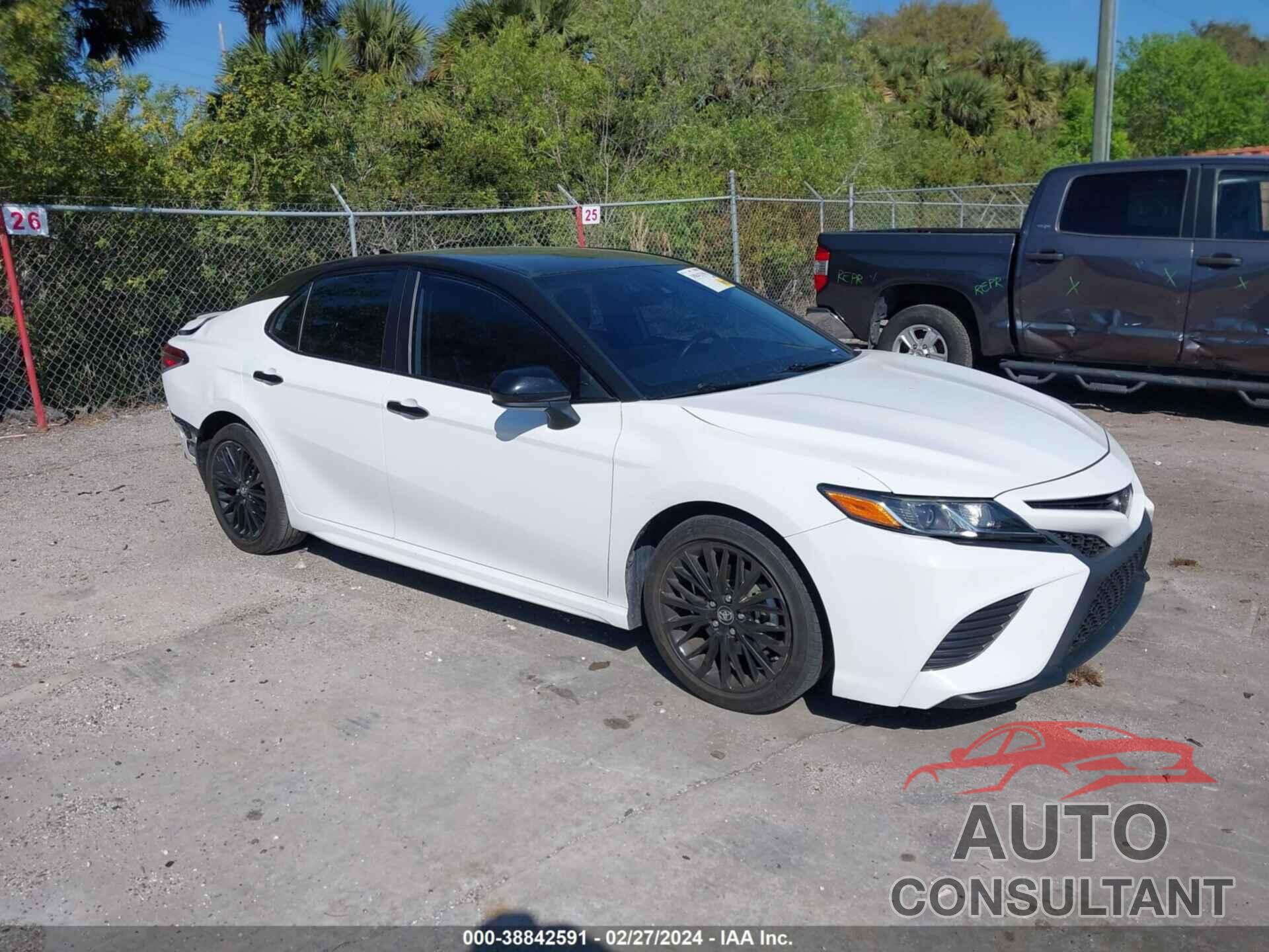 TOYOTA CAMRY 2019 - 4T1B11HK8KU237778