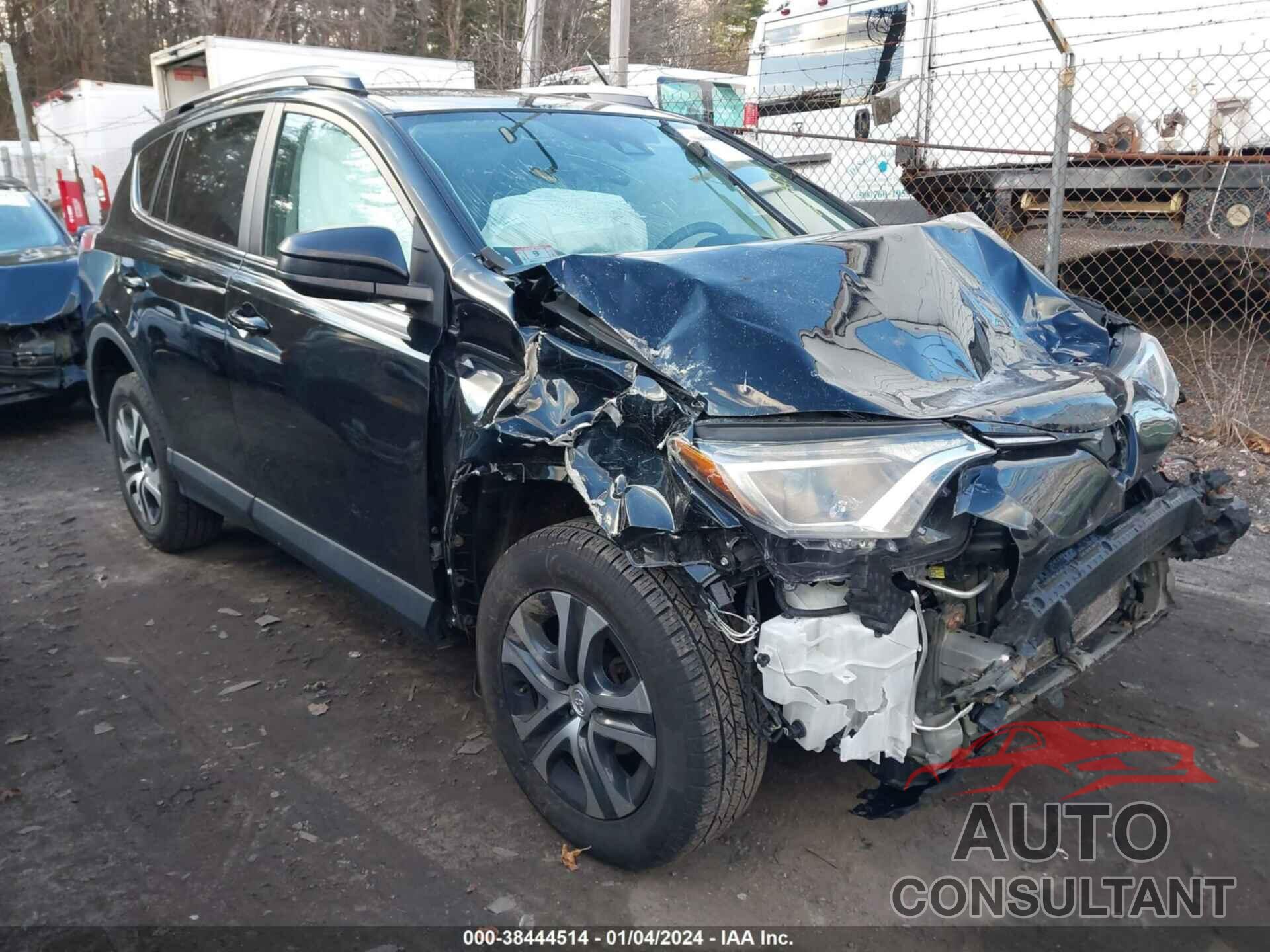 TOYOTA RAV4 2018 - 2T3BFREV3JW828556