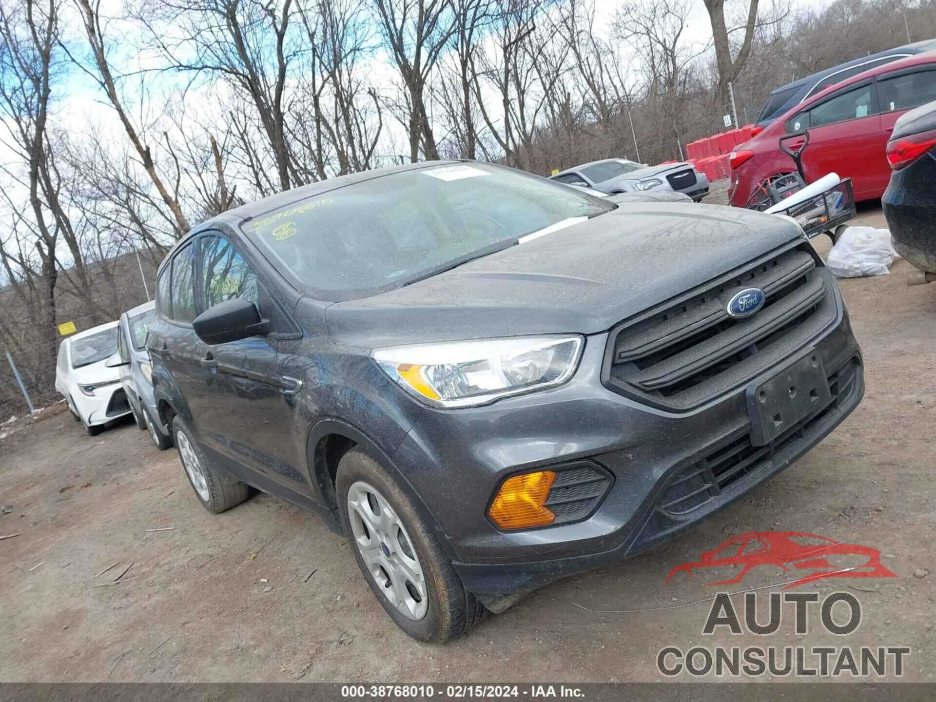 FORD ESCAPE 2017 - 1FMCU0F75HUD92110