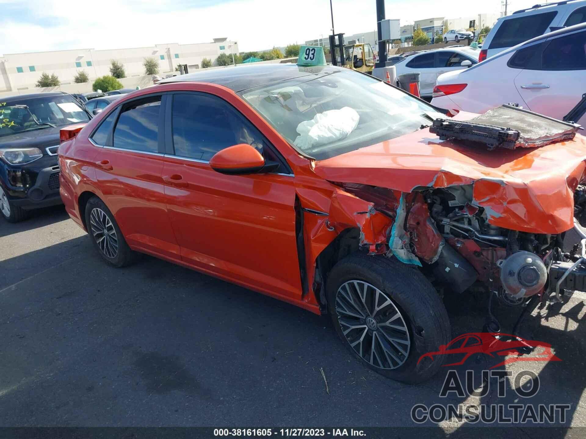 VOLKSWAGEN JETTA 2019 - 3VWE57BUXKM068657