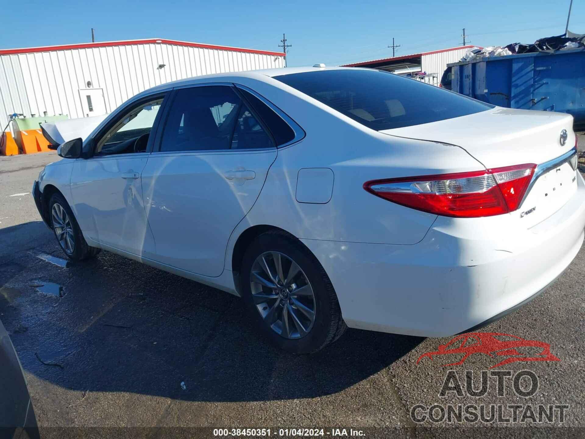 TOYOTA CAMRY 2016 - 4T4BF1FK8GR546877
