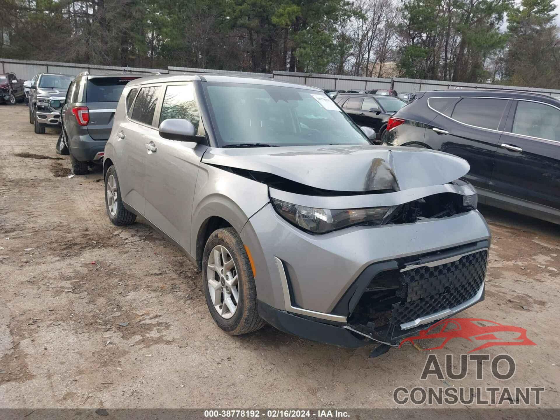KIA SOUL 2023 - KNDJ23AU5P7880678
