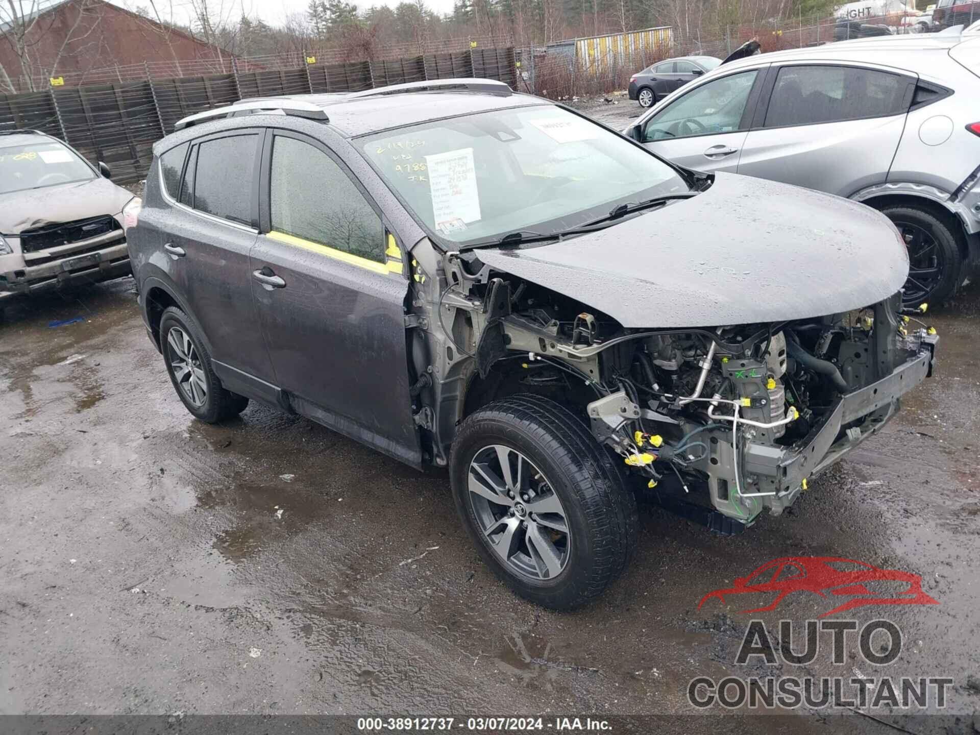 TOYOTA RAV4 2017 - JTMRFREV0HJ709788