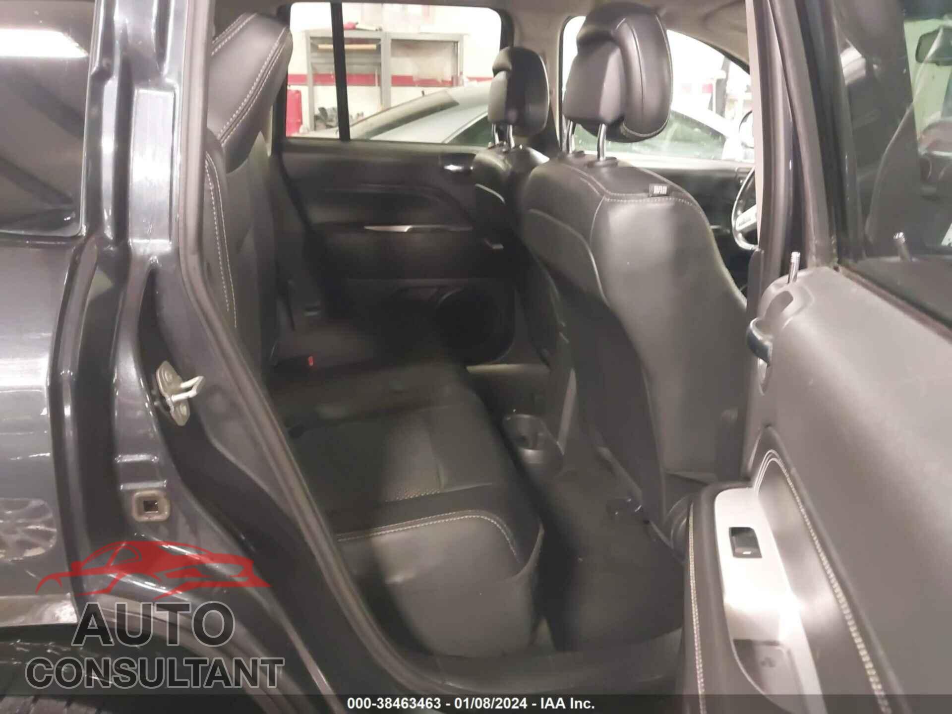 JEEP COMPASS 2016 - 1C4NJCEB3GD542937