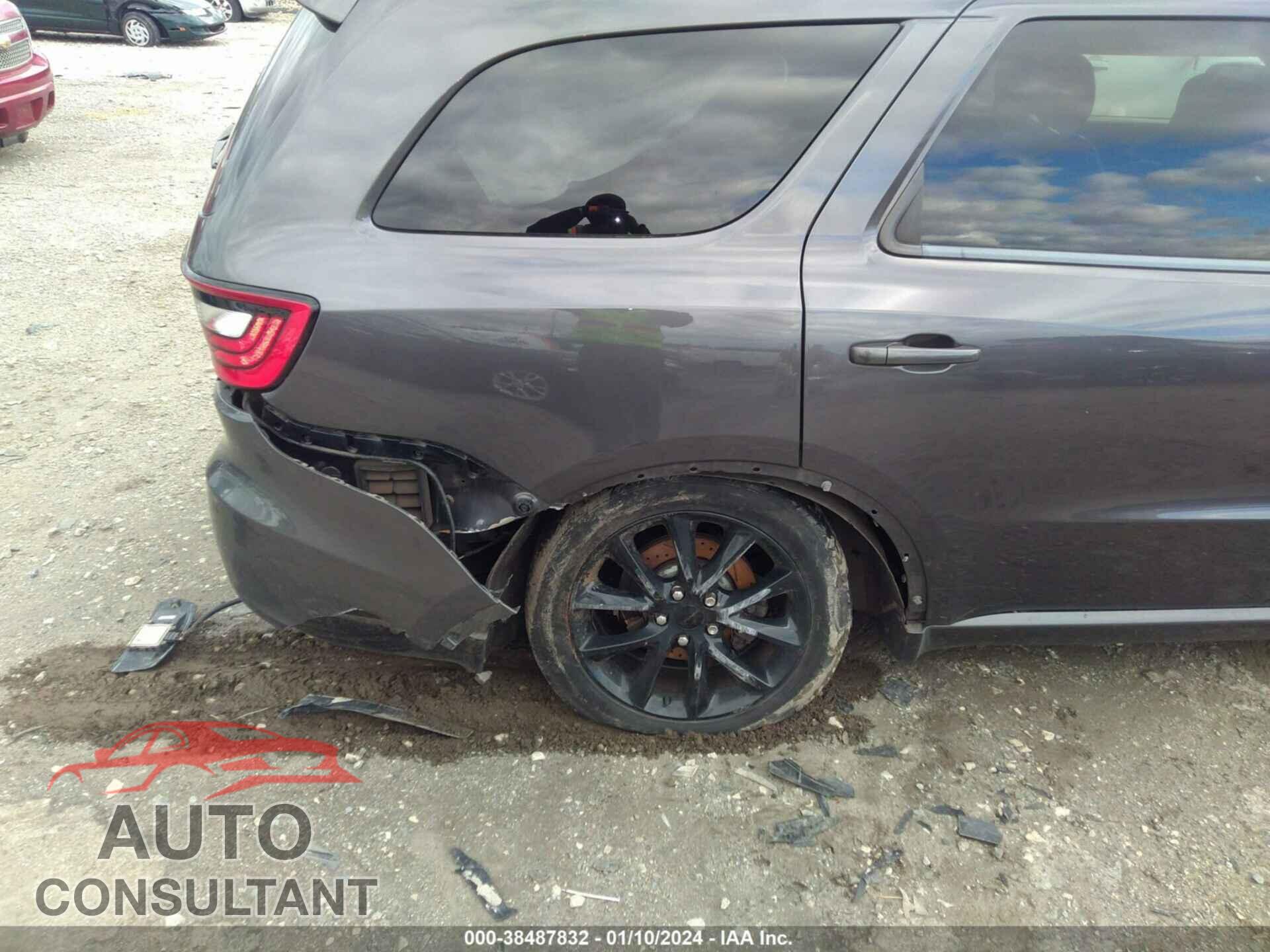 DODGE DURANGO 2018 - 1C4SDJCT1JC219509