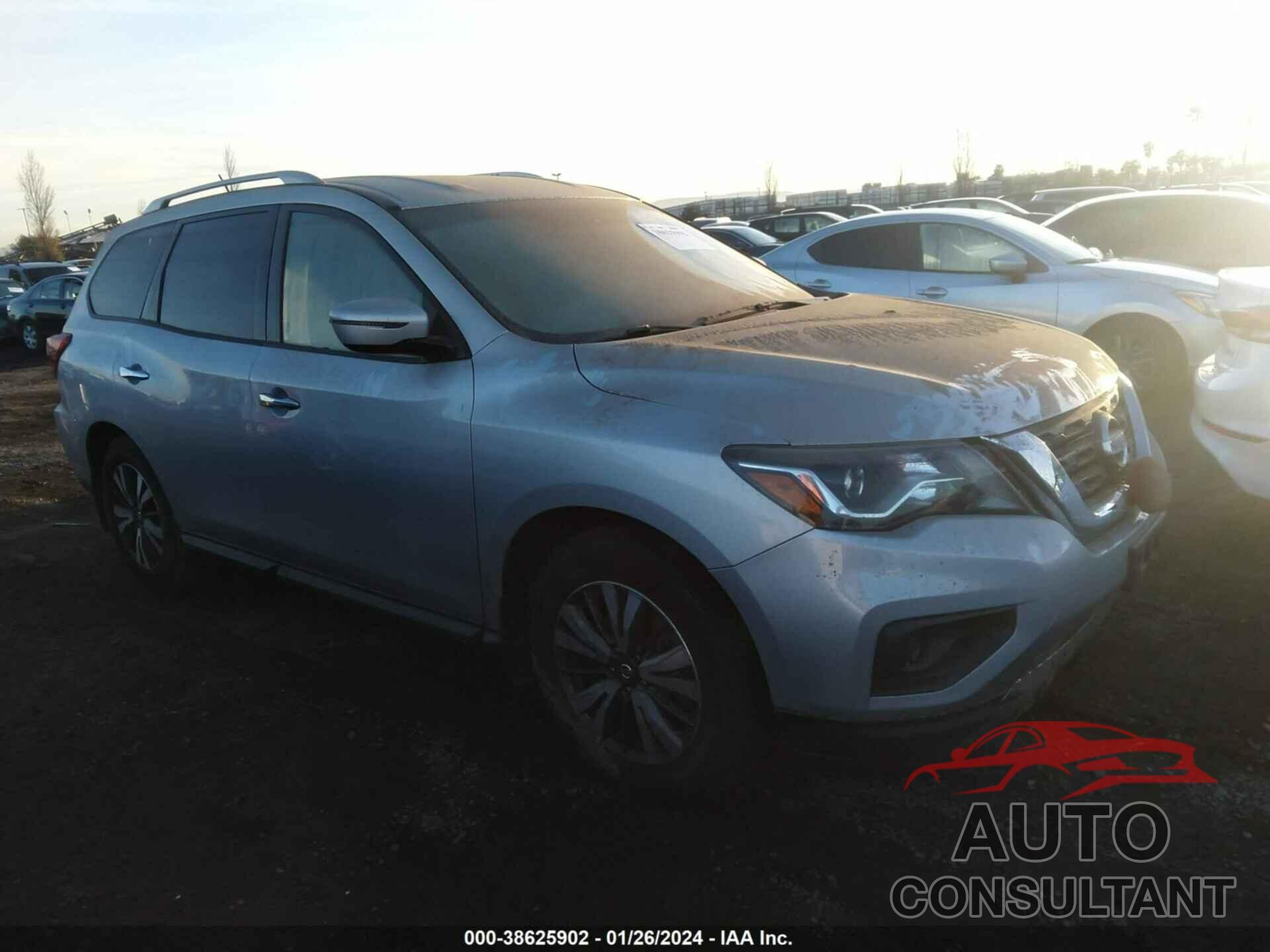 NISSAN PATHFINDER 2017 - 5N1DR2MN8HC668305