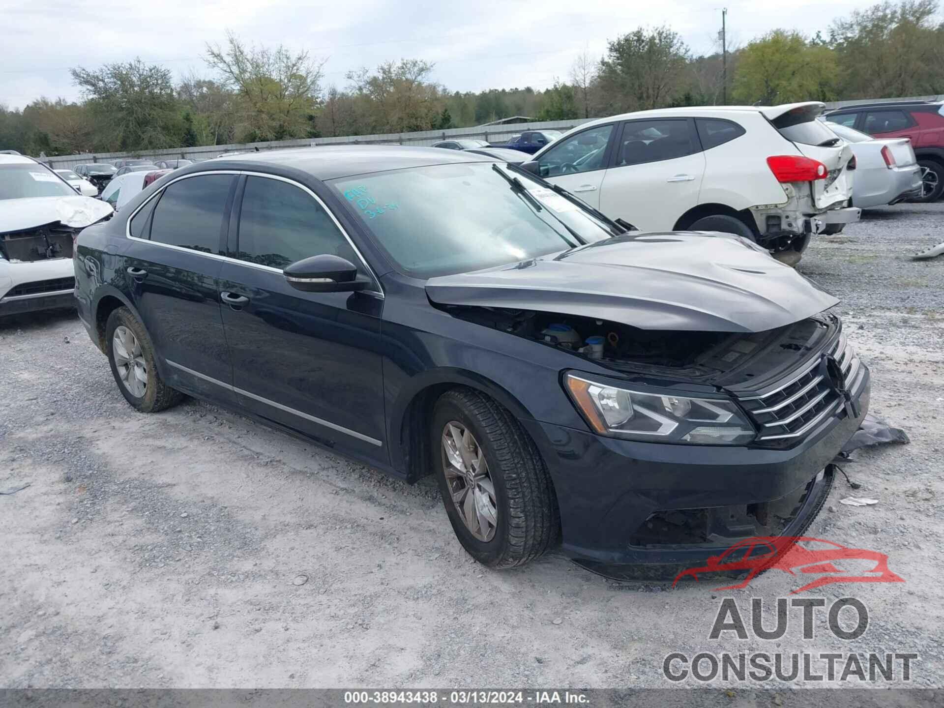 VOLKSWAGEN PASSAT 2017 - 1VWAT7A31HC057165