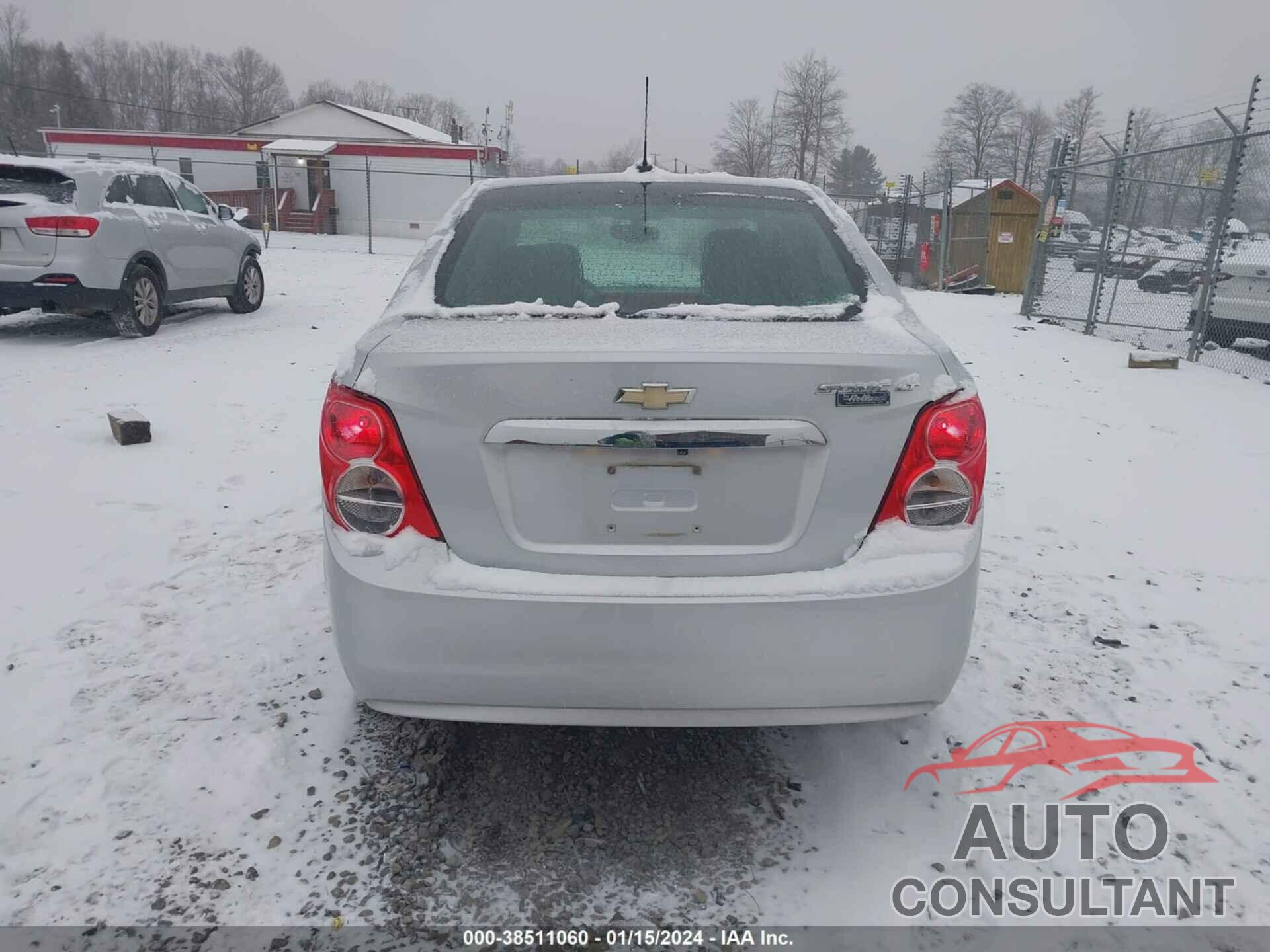 CHEVROLET SONIC 2016 - 1G1JC5SH3G4133035