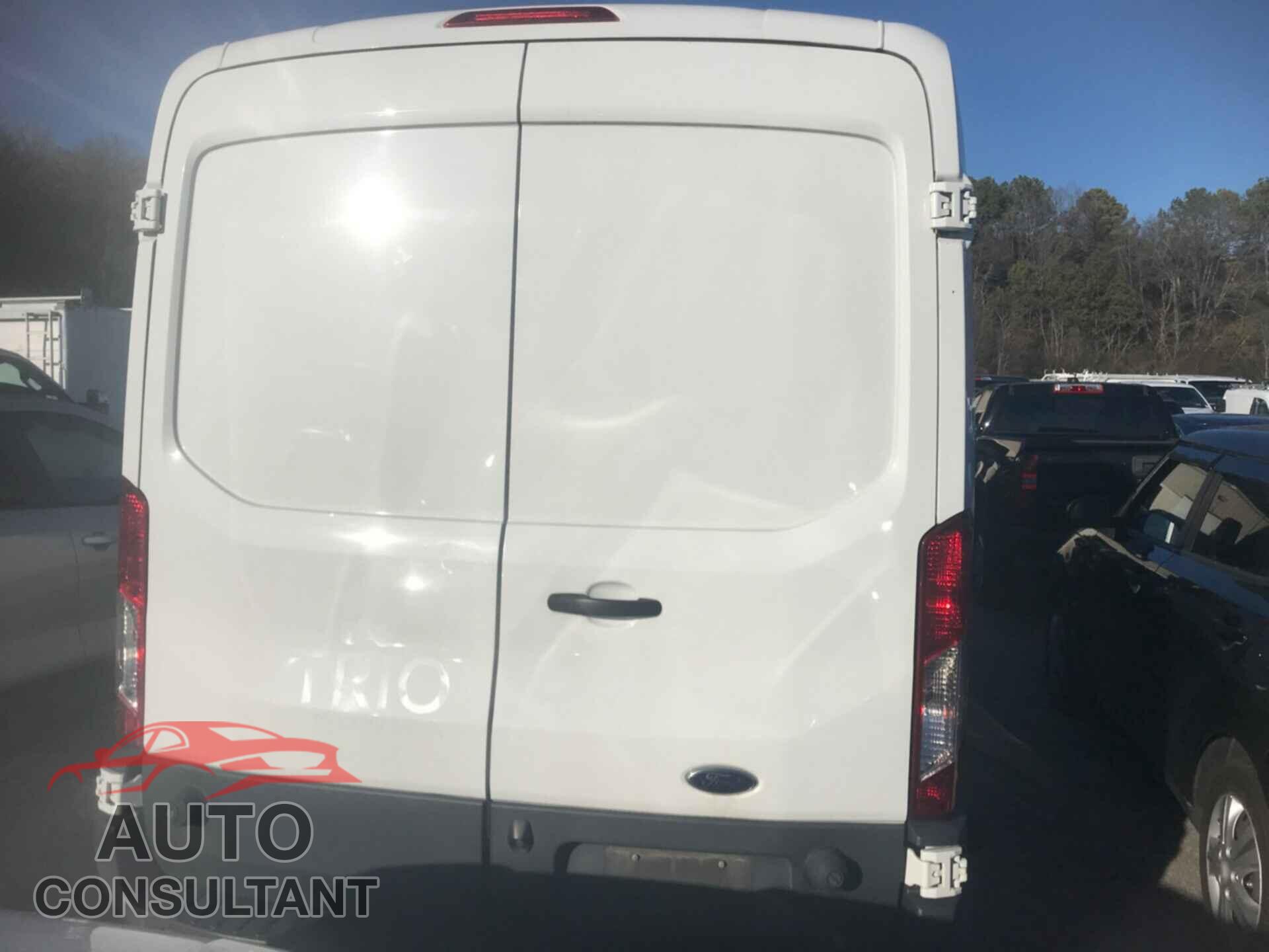 FORD TRANSIT 2017 - 1FTYR2CM2HKA15845