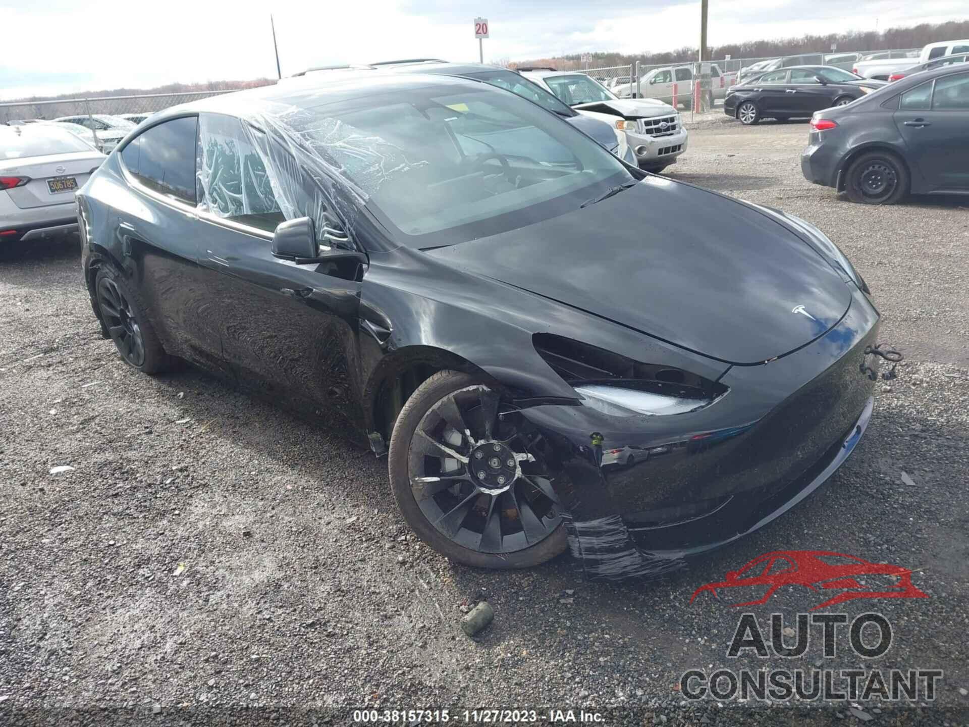 TESLA MODEL Y 2023 - 7SAYGAEE0PF863422