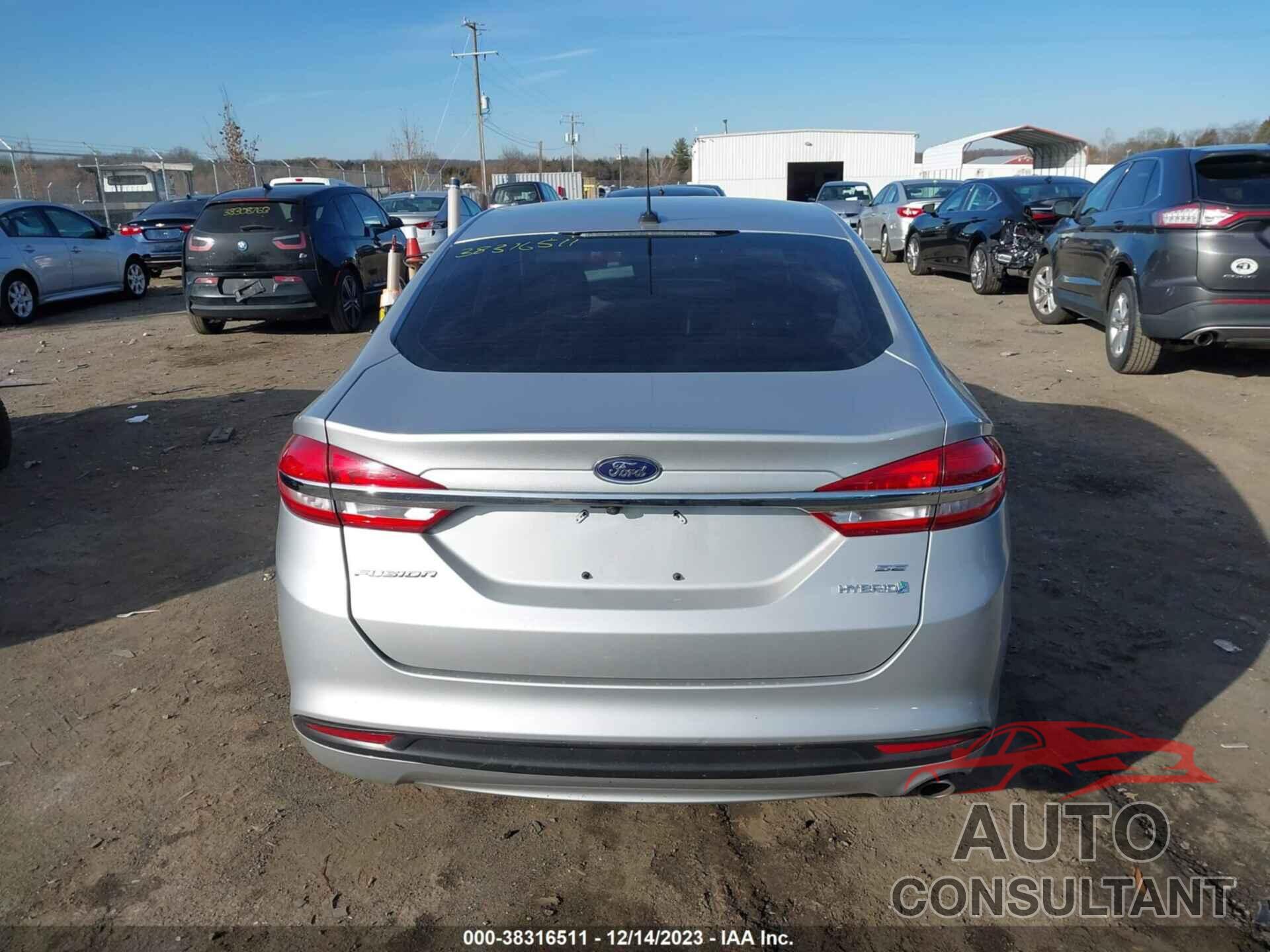 FORD FUSION 2017 - 3FA6P0LU4HR233448