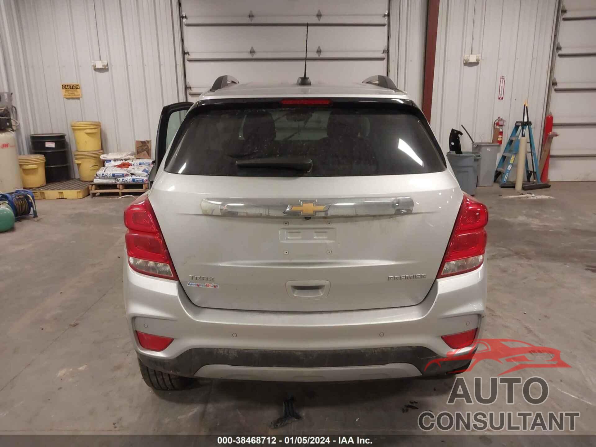 CHEVROLET TRAX 2020 - 3GNCJMSB0LL145456