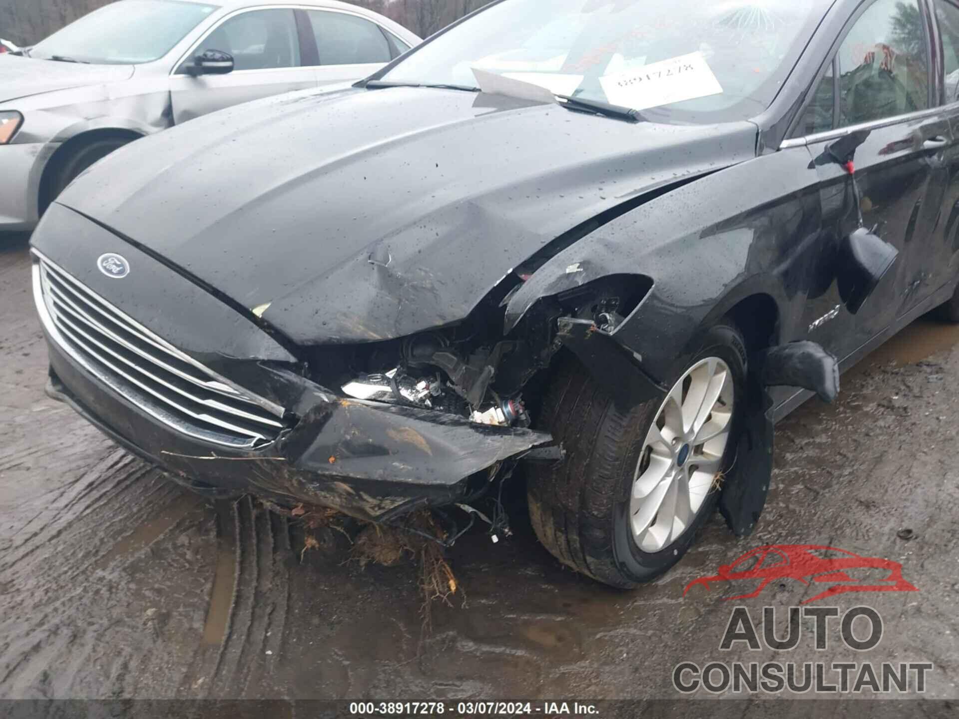 FORD FUSION HYBRID 2019 - 3FA6P0LU7KR157005