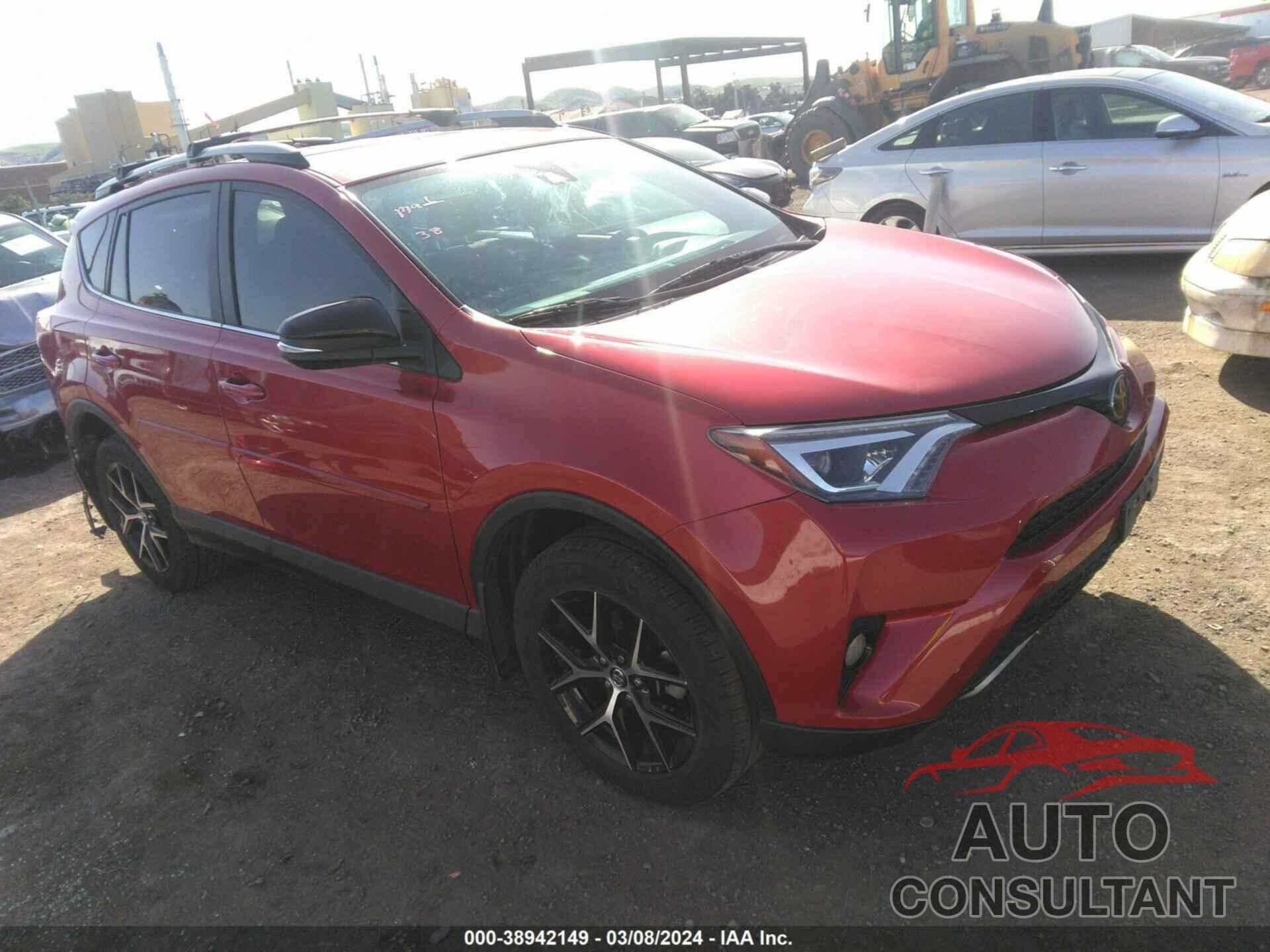 TOYOTA RAV4 2017 - JTMJFREV8HJ134577