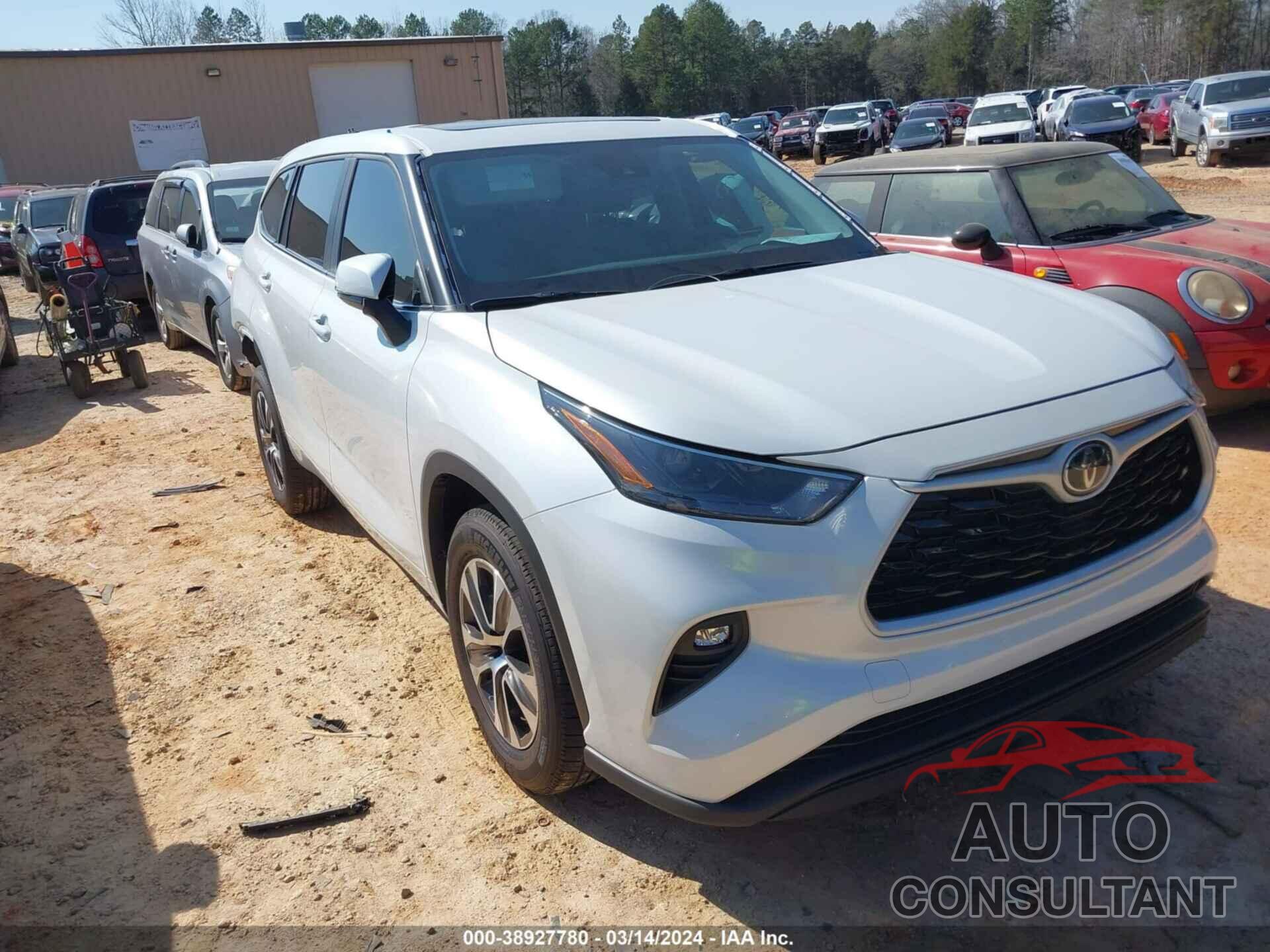 TOYOTA HIGHLANDER 2023 - 5TDKDRAH5PS021519