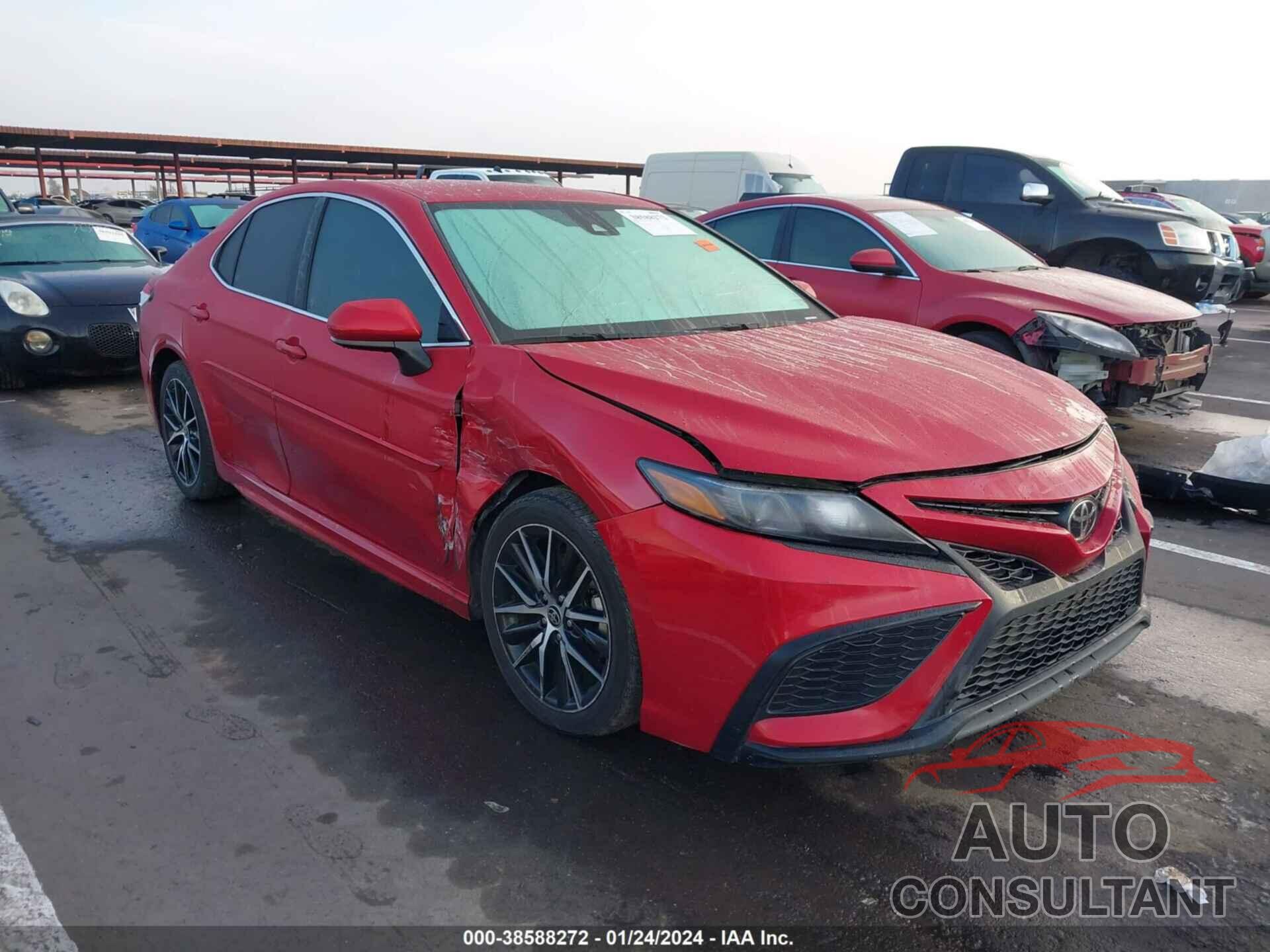 TOYOTA CAMRY 2021 - 4T1G11AK6MU416520