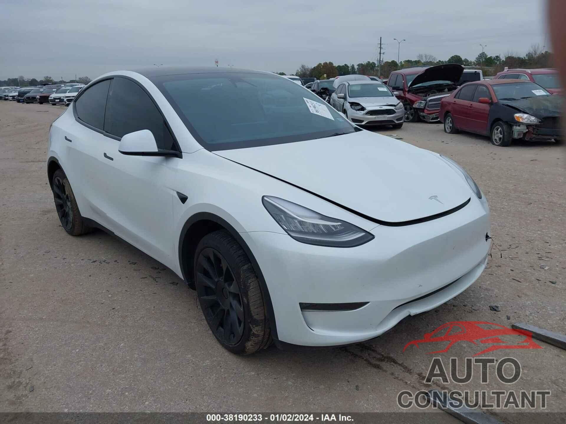 TESLA MODEL Y 2023 - 7SAYGDEE0PA143942