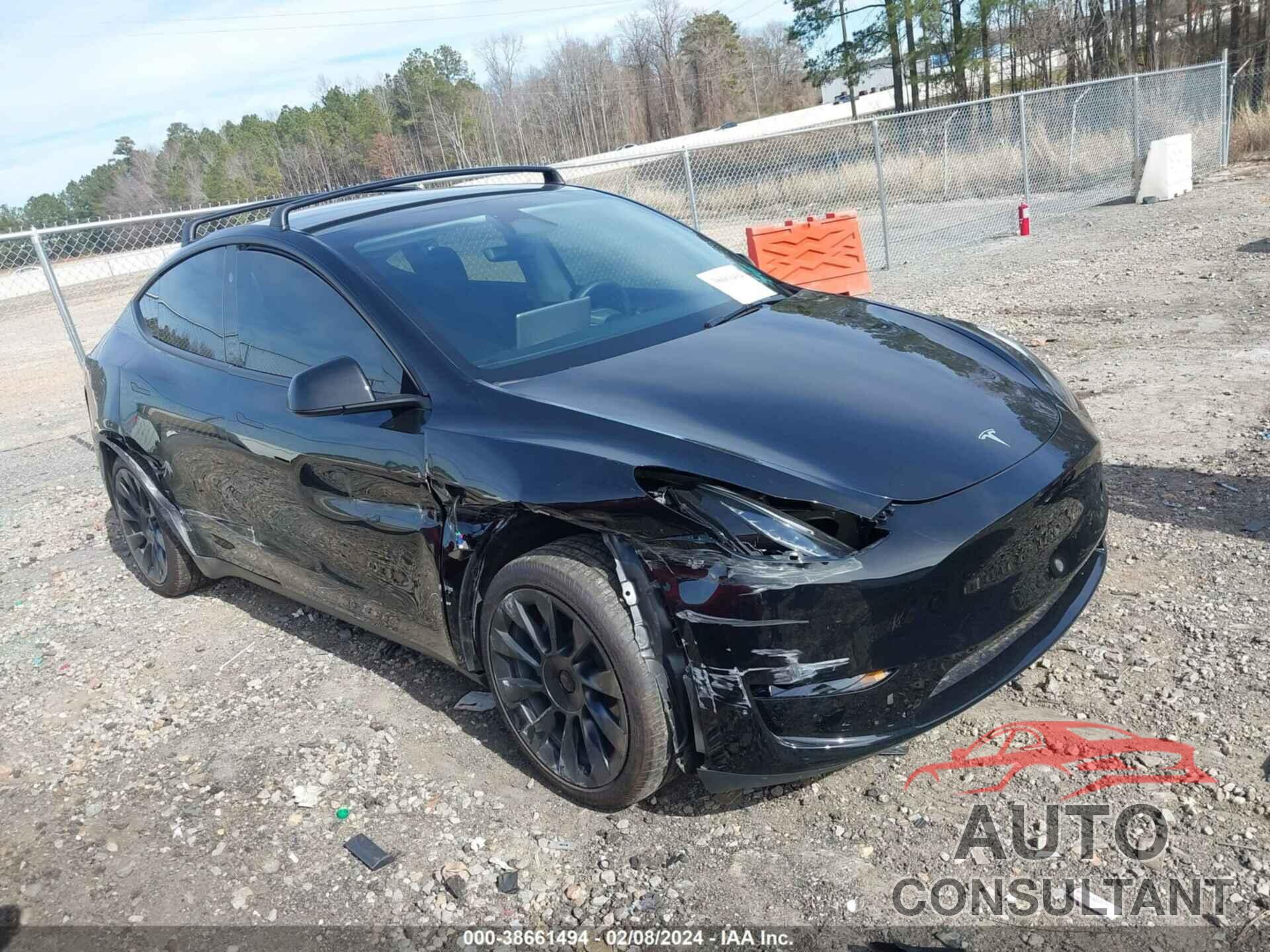 TESLA MODEL Y 2023 - 7SAYGDEE5PA143032