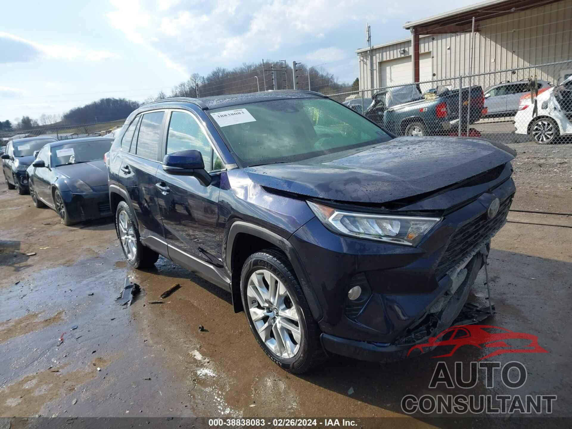 TOYOTA RAV4 2019 - JTMA1RFV4KD028744