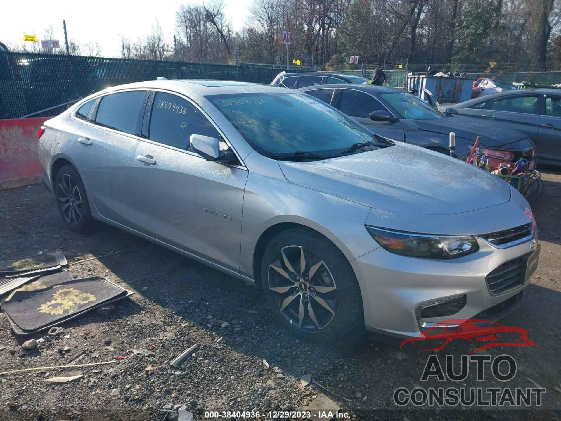 CHEVROLET MALIBU 2018 - 1G1ZD5ST6JF101583