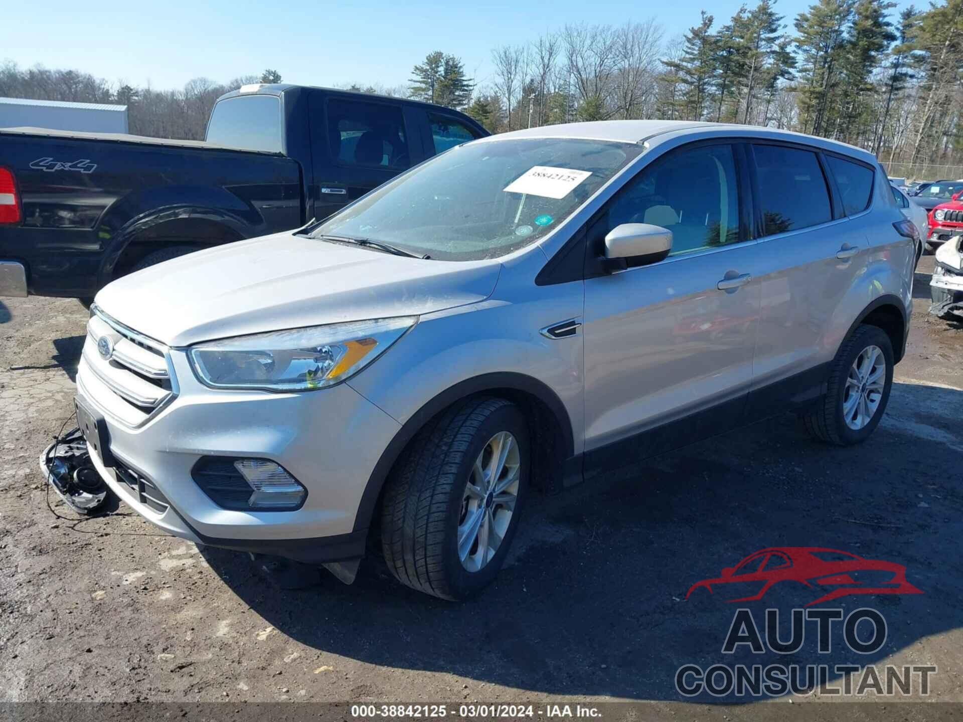 FORD ESCAPE 2017 - 1FMCU9GD4HUB55276