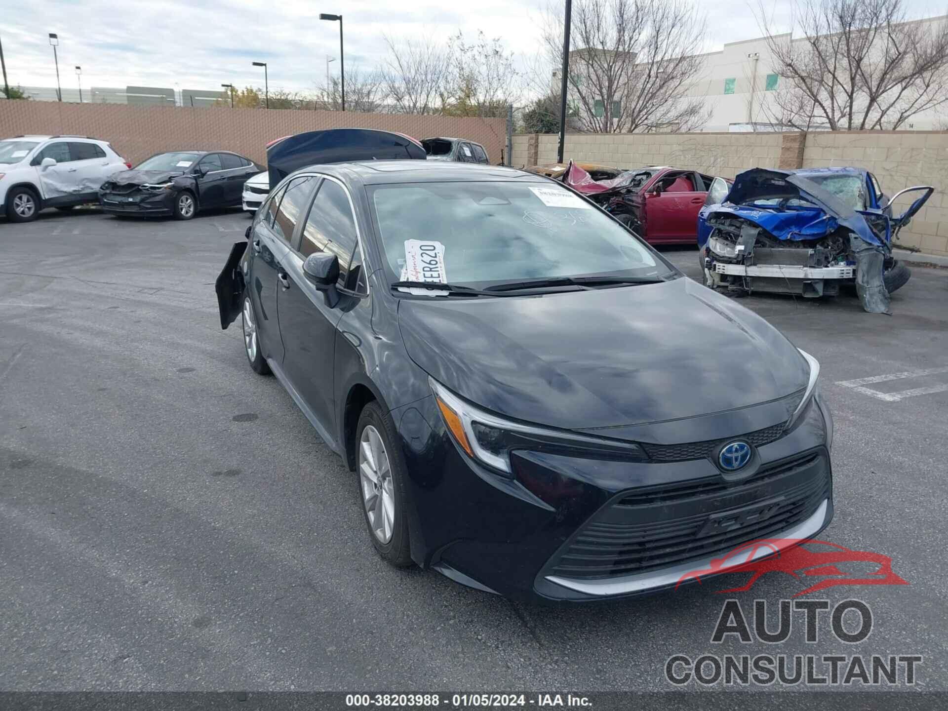 TOYOTA COROLLA 2023 - JTDBCMFE6P3007215