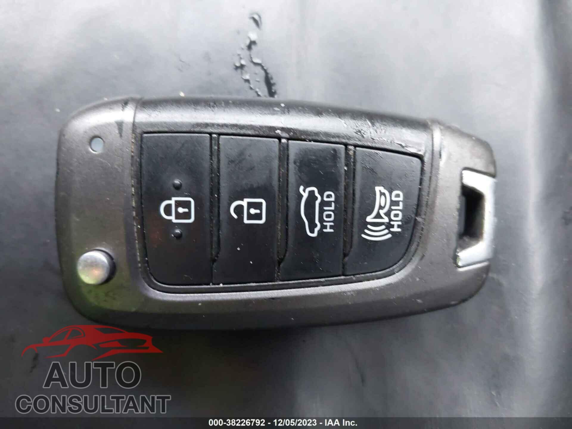 HYUNDAI ACCENT 2019 - 3KPC24A30KE042640