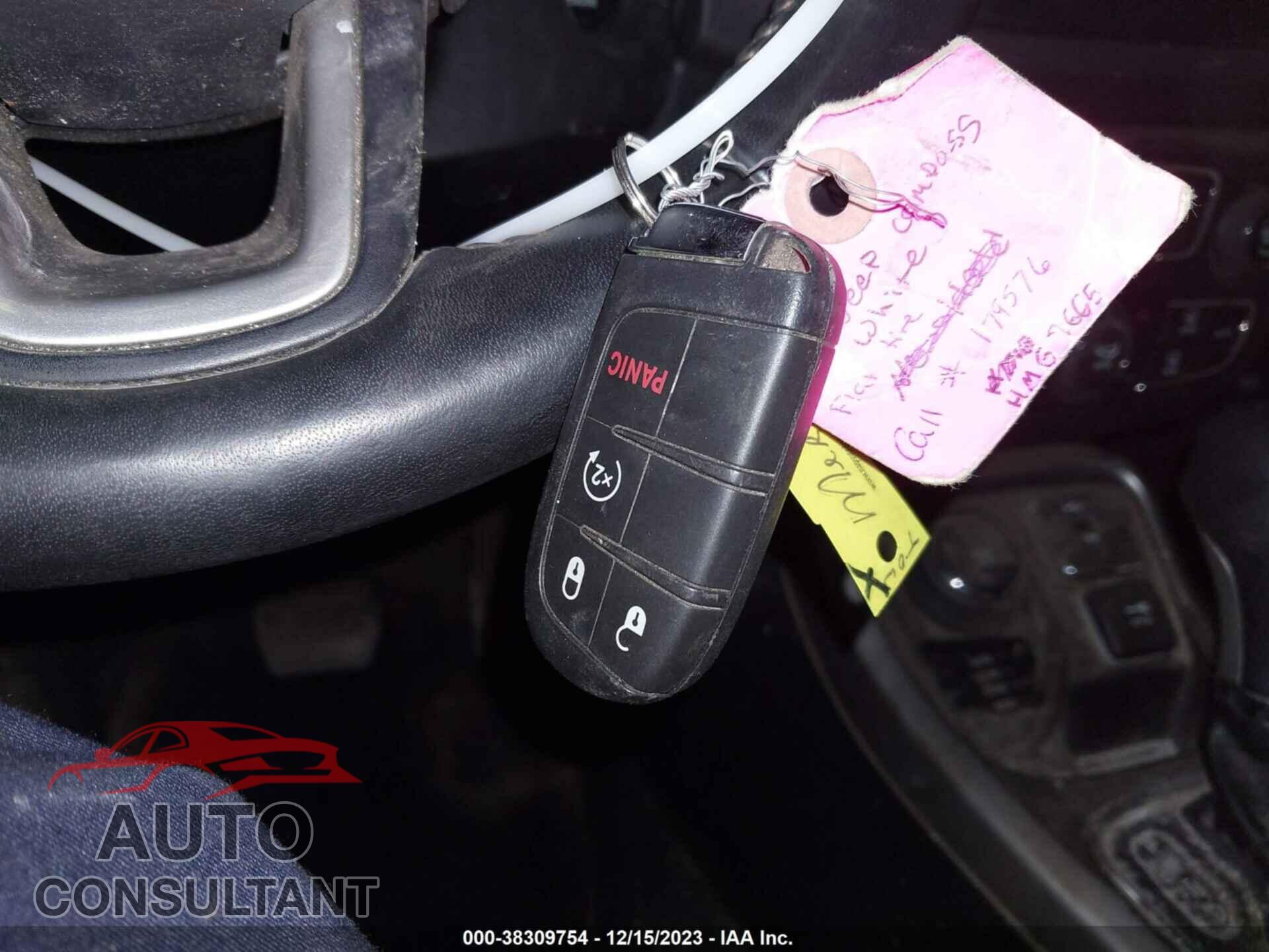 JEEP COMPASS 2019 - 3C4NJDBB7KT740482