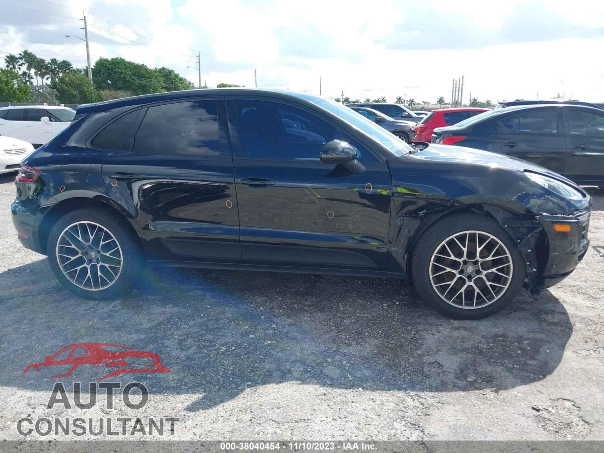 PORSCHE MACAN 2018 - WP1AA2A52JLB24566