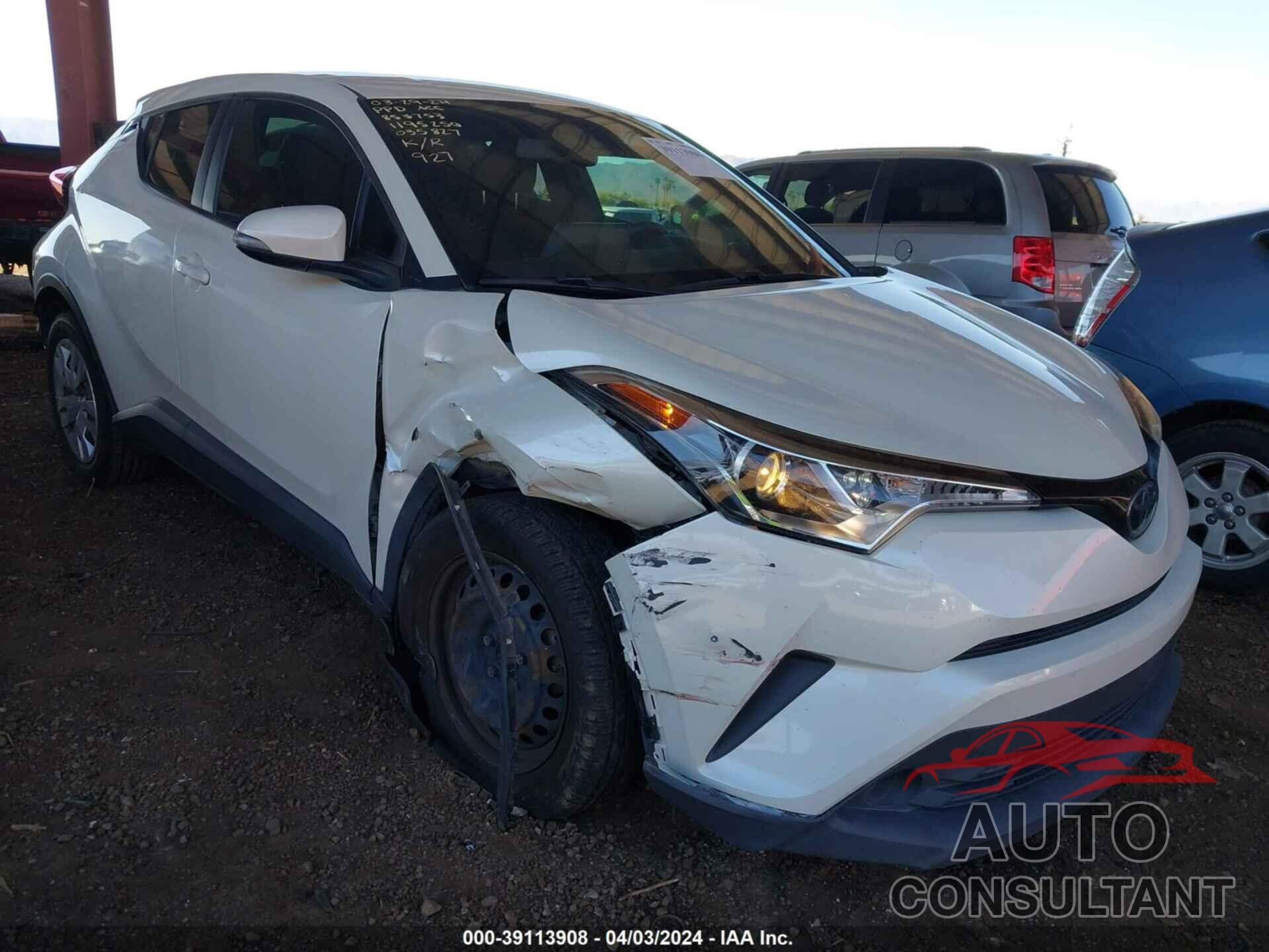 TOYOTA C-HR 2019 - JTNKHMBX0K1035827