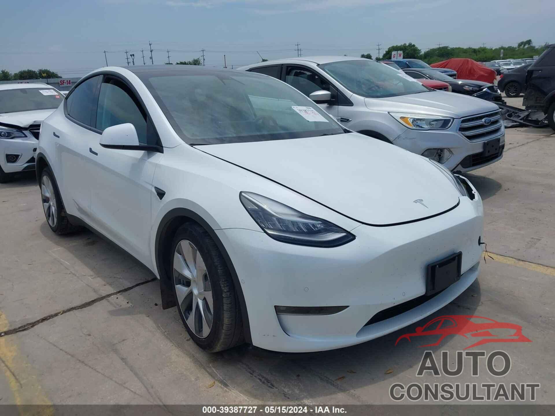 TESLA MODEL Y 2022 - 7SAYGAEE8NF336595