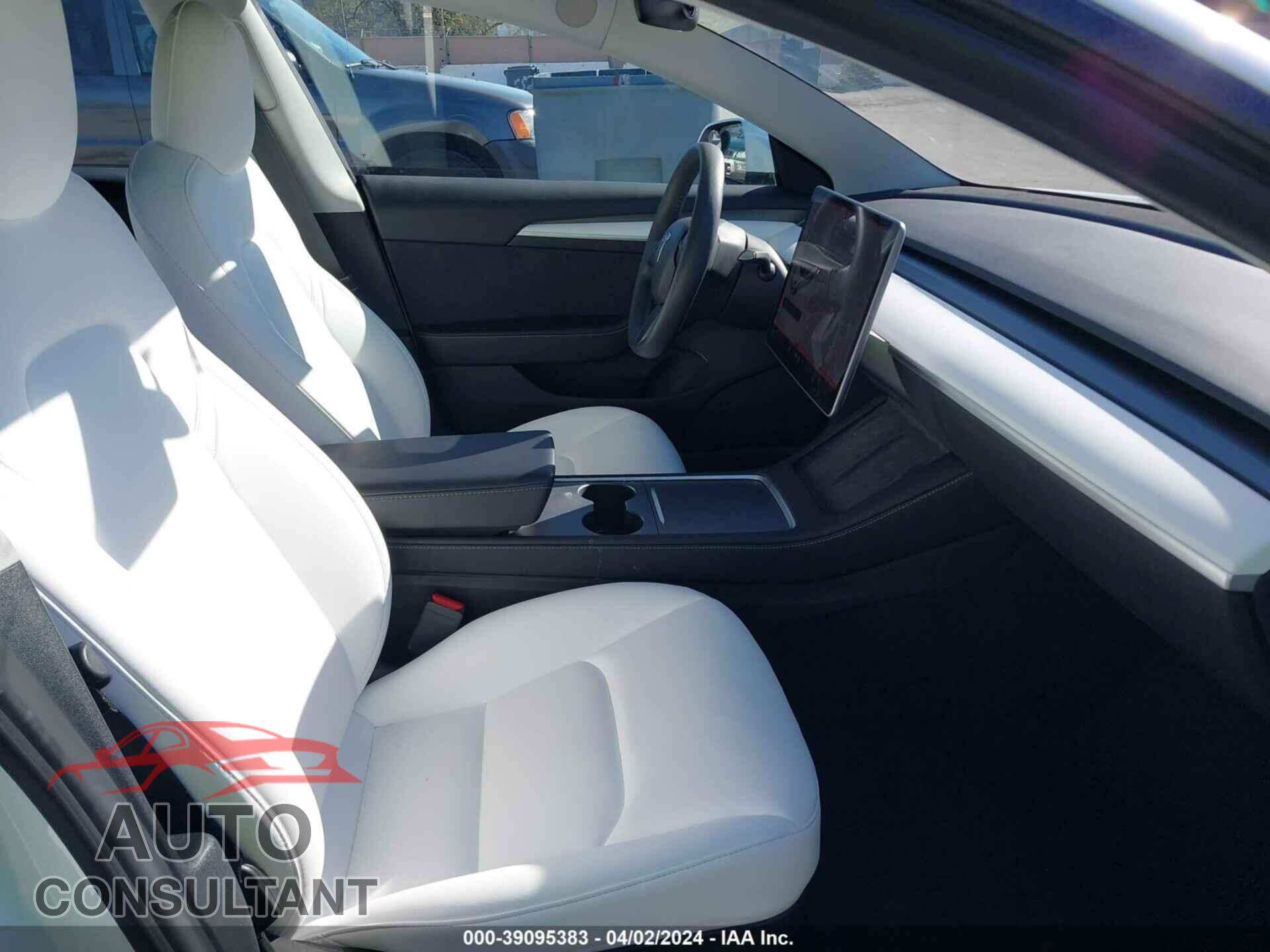 TESLA MODEL 3 2021 - 5YJ3E1EA3MF073487