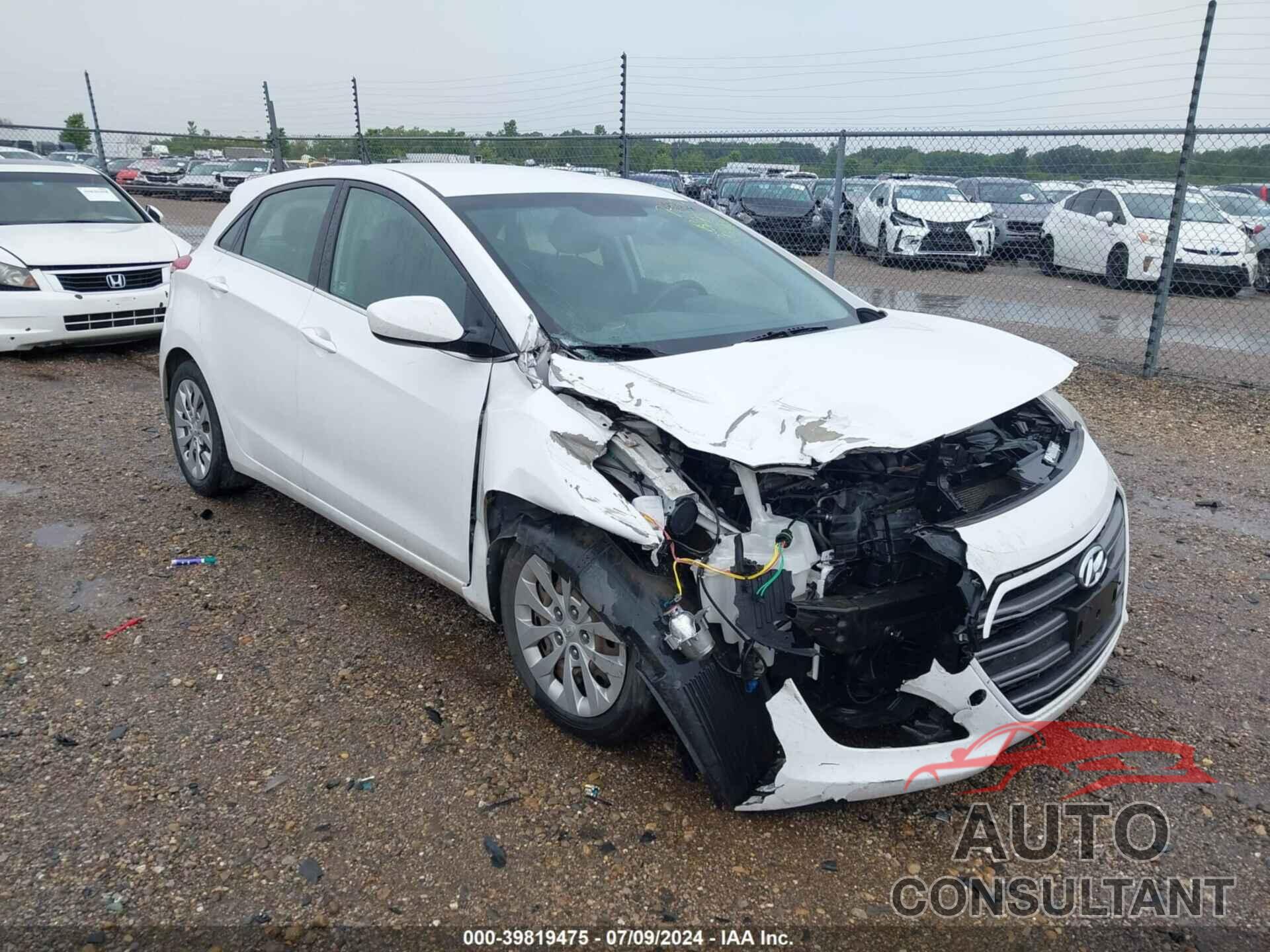 HYUNDAI ELANTRA GT 2016 - KMHD35LH8GU305946