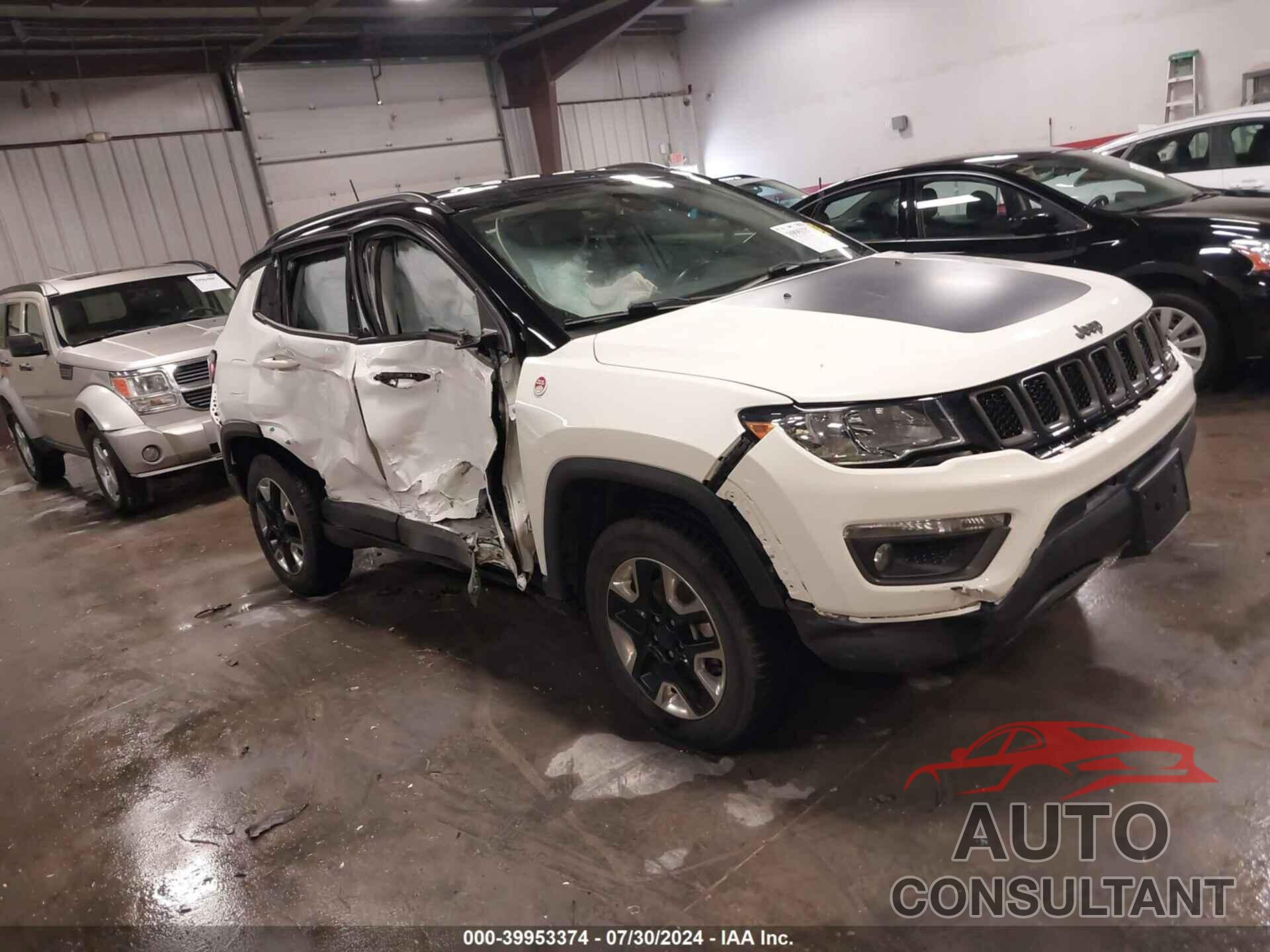 JEEP COMPASS 2018 - 3C4NJDDB0JT401543