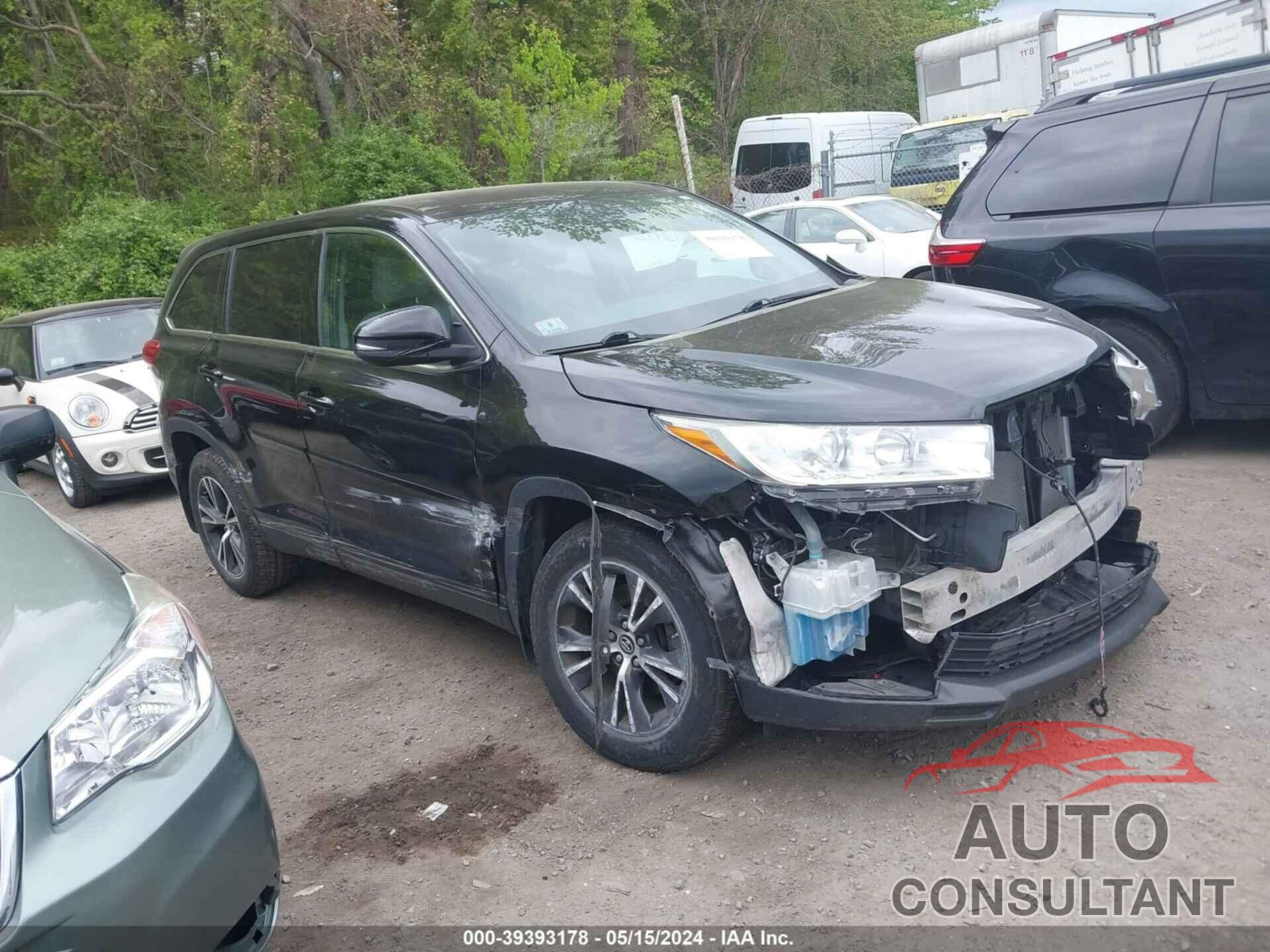 TOYOTA HIGHLANDER 2019 - 5TDBZRFH9KS990355