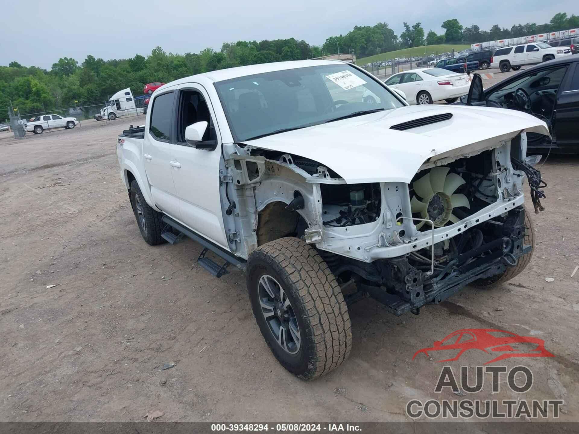 TOYOTA TACOMA 2018 - 3TMCZ5AN4JM187039