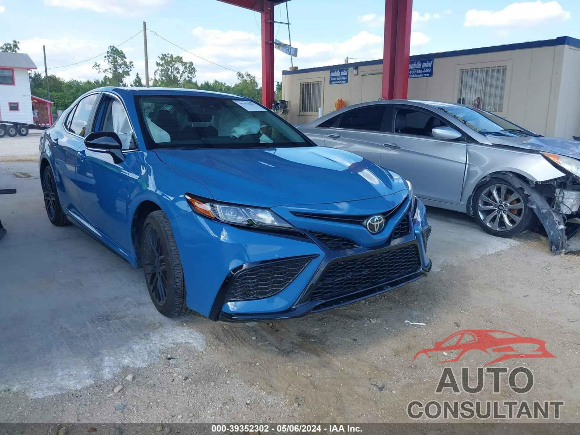 TOYOTA CAMRY 2024 - 4T1G11AKXRU223035