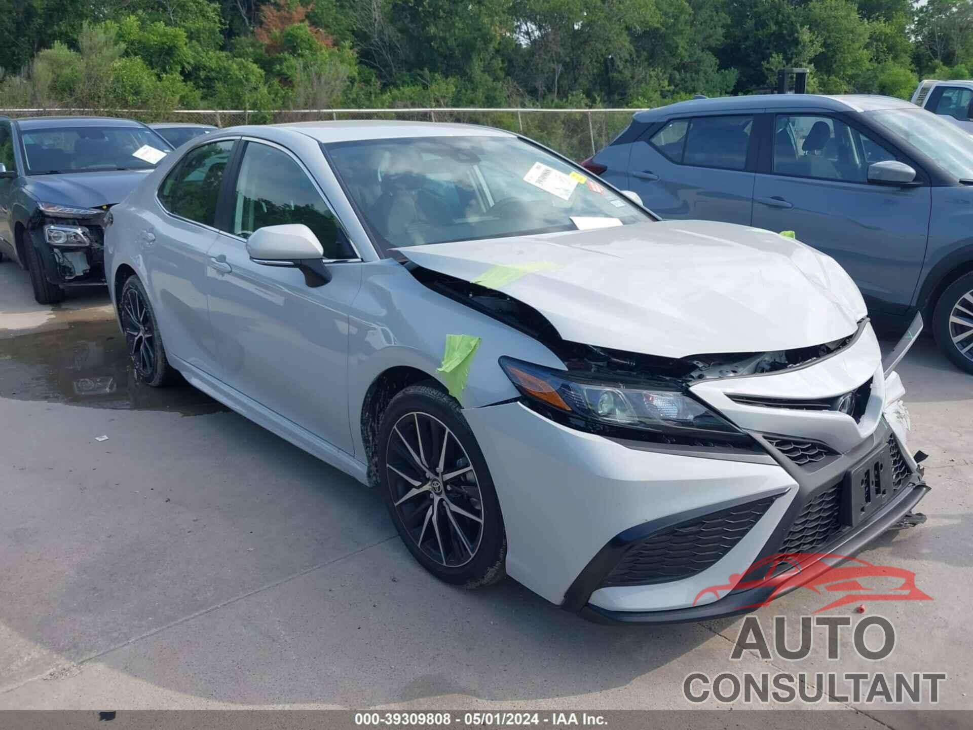 TOYOTA CAMRY 2024 - 4T1G11AK2RU222476