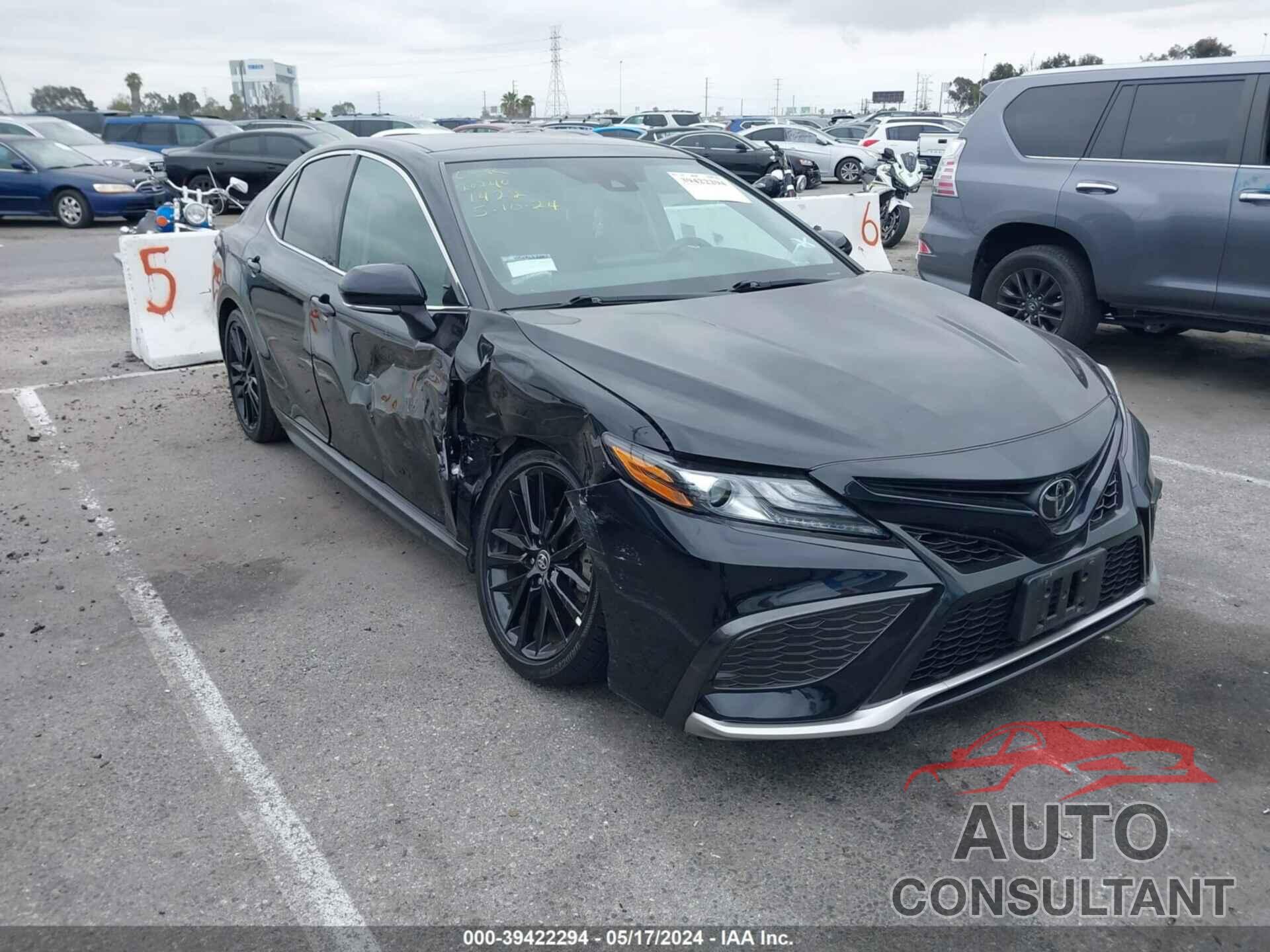 TOYOTA CAMRY 2021 - 4T1K61AK3MU465556