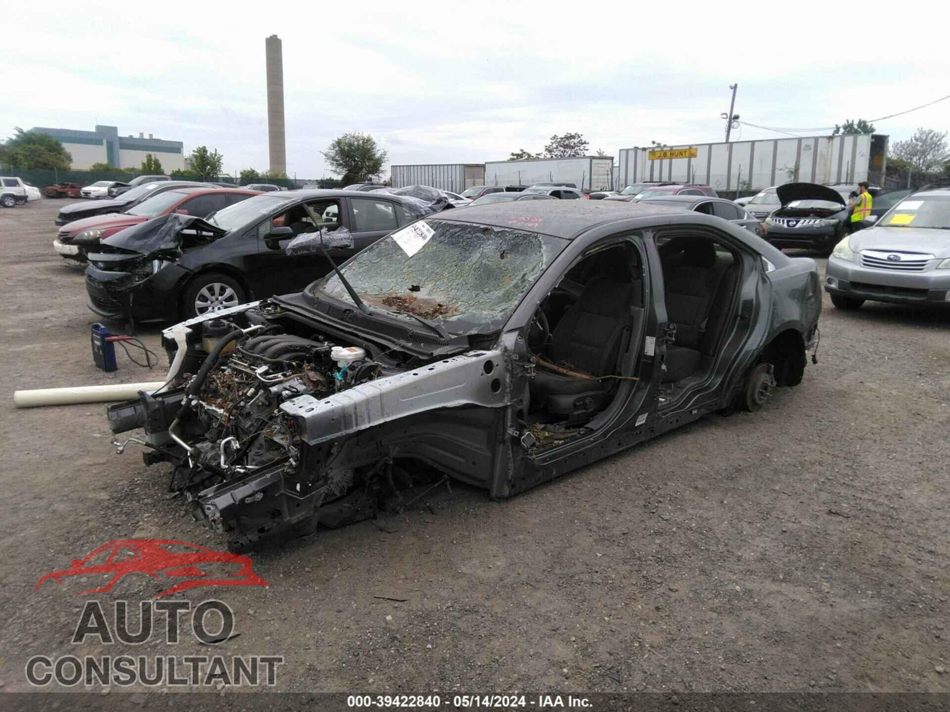 FORD TAURUS 2019 - 1FAHP2E85KG100149