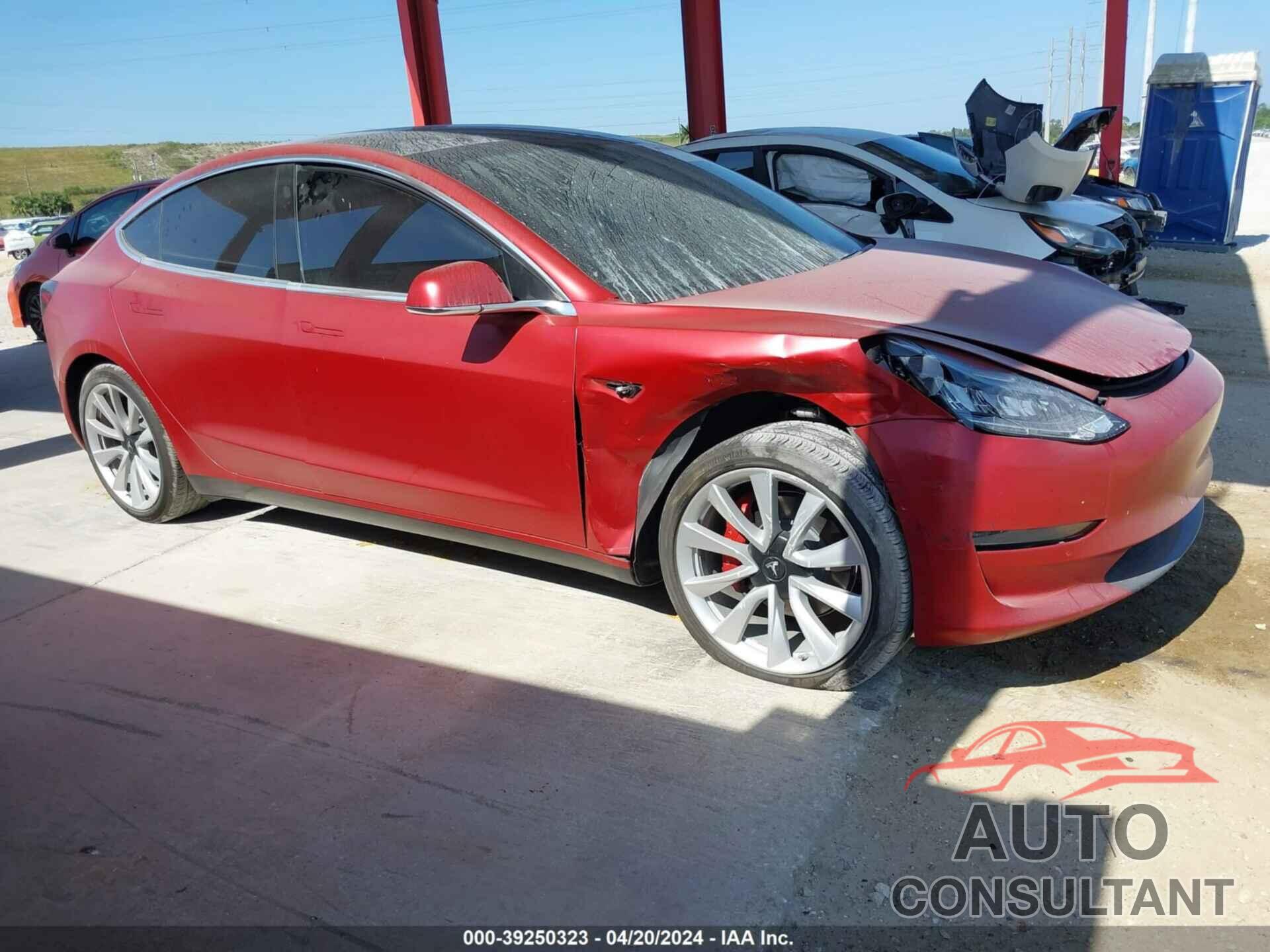 TESLA MODEL 3 2019 - 5YJ3E1EB3KF389817