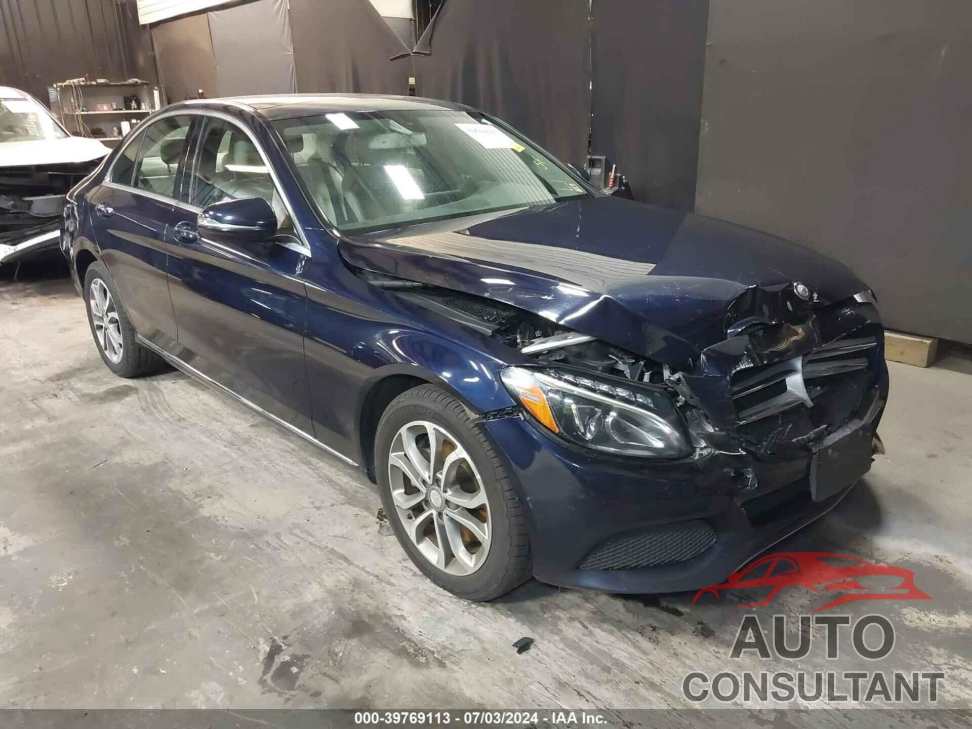 MERCEDES-BENZ C 300 2016 - 55SWF4KB4GU108291