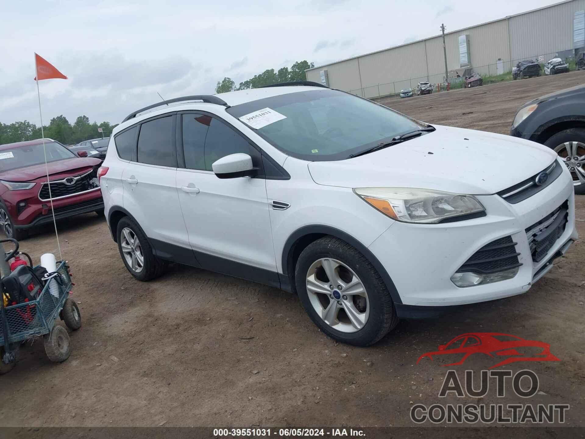 FORD ESCAPE 2016 - 1FMCU0GX1GUC06138