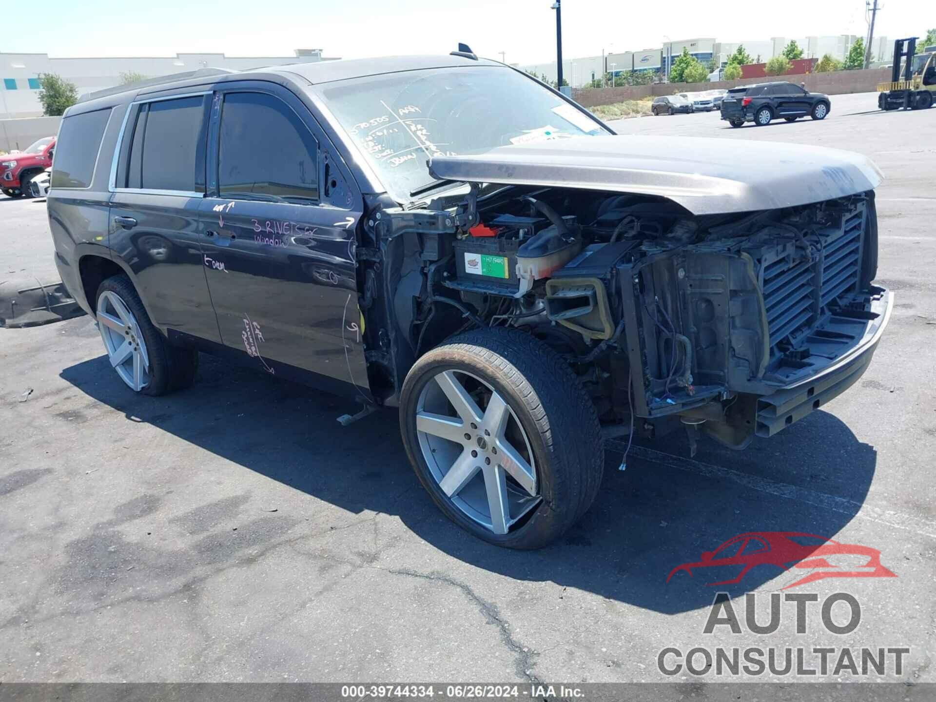 CHEVROLET TAHOE 2017 - 1GNSCBKCXHR380899