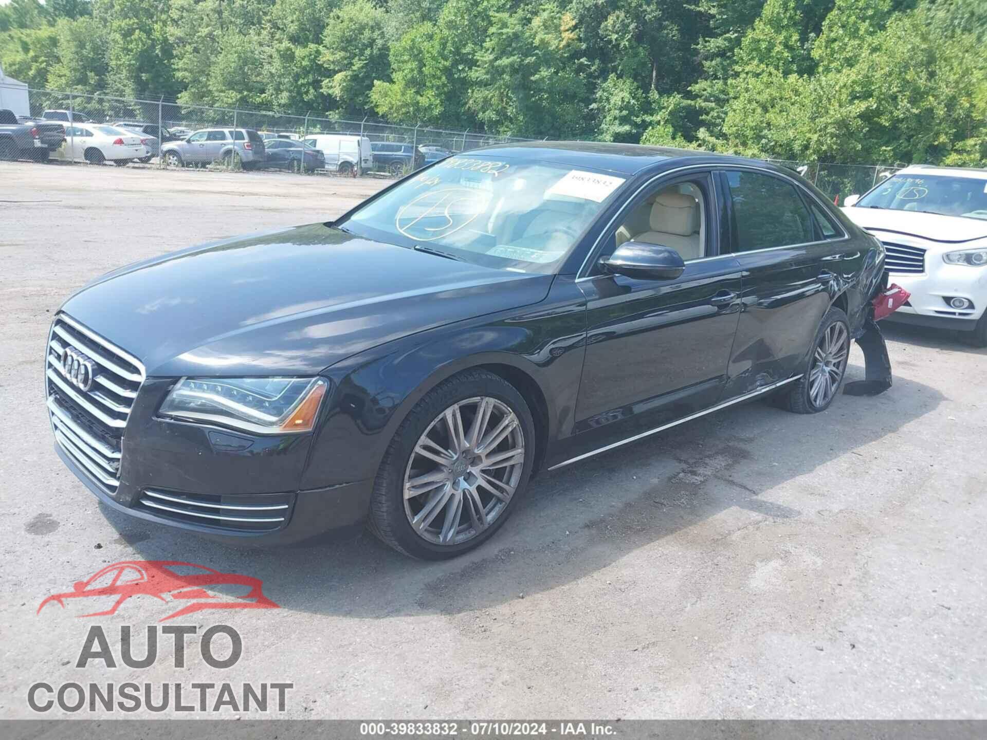 AUDI A8 L 2013 - WAURGAFD2DN003054