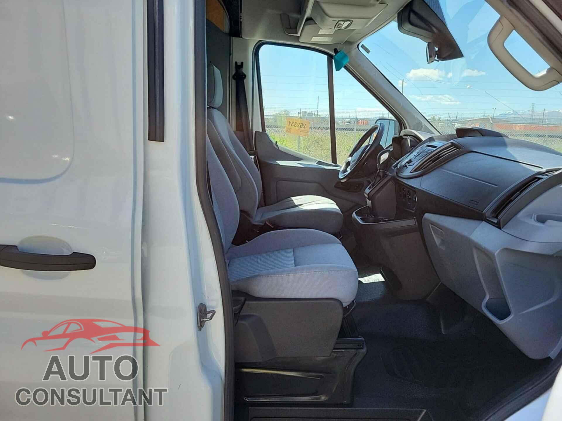 FORD TRANSIT 2016 - 1FTYR2CG5GKB27404
